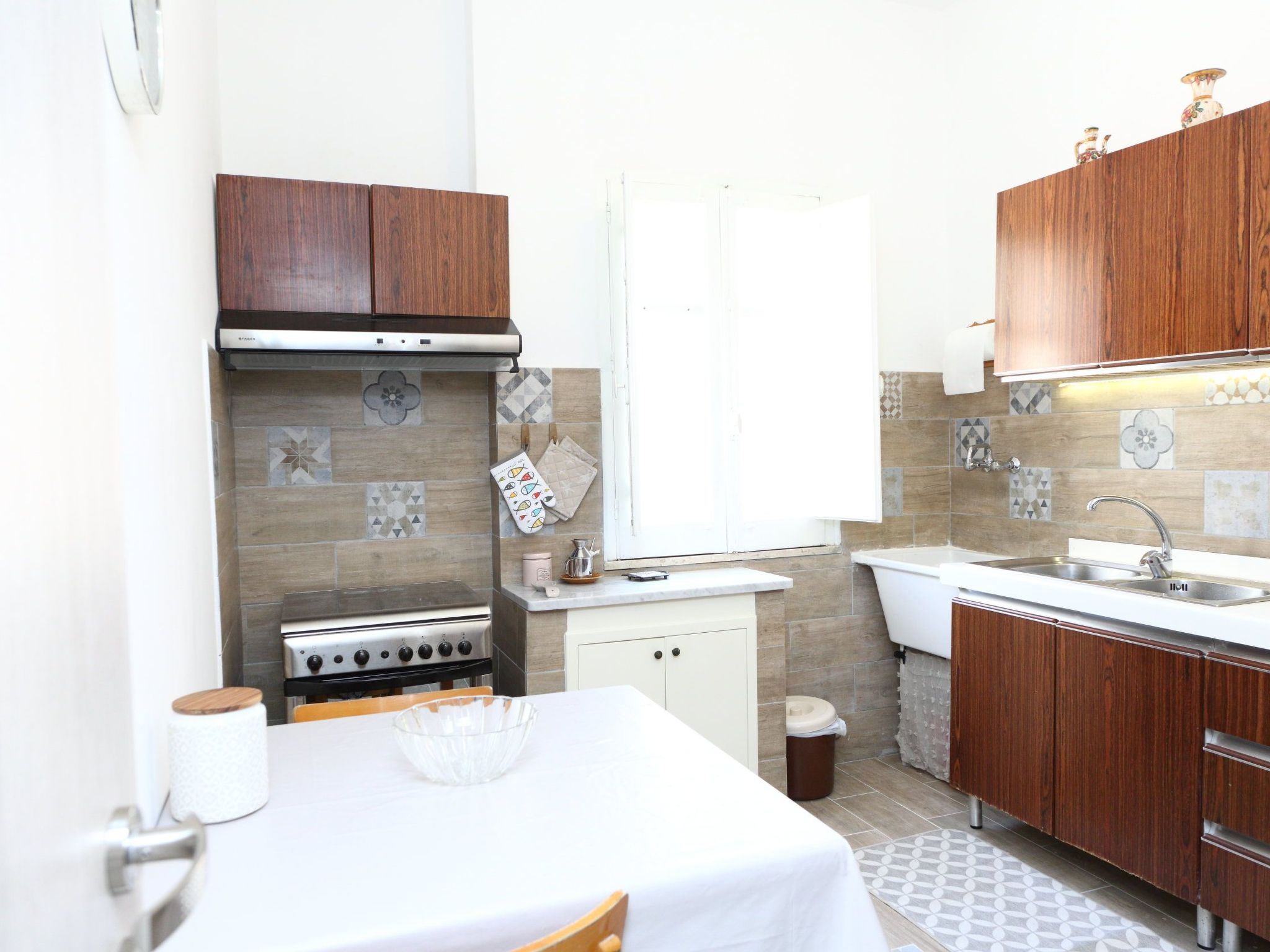 Griechische Terrasse-Binnen