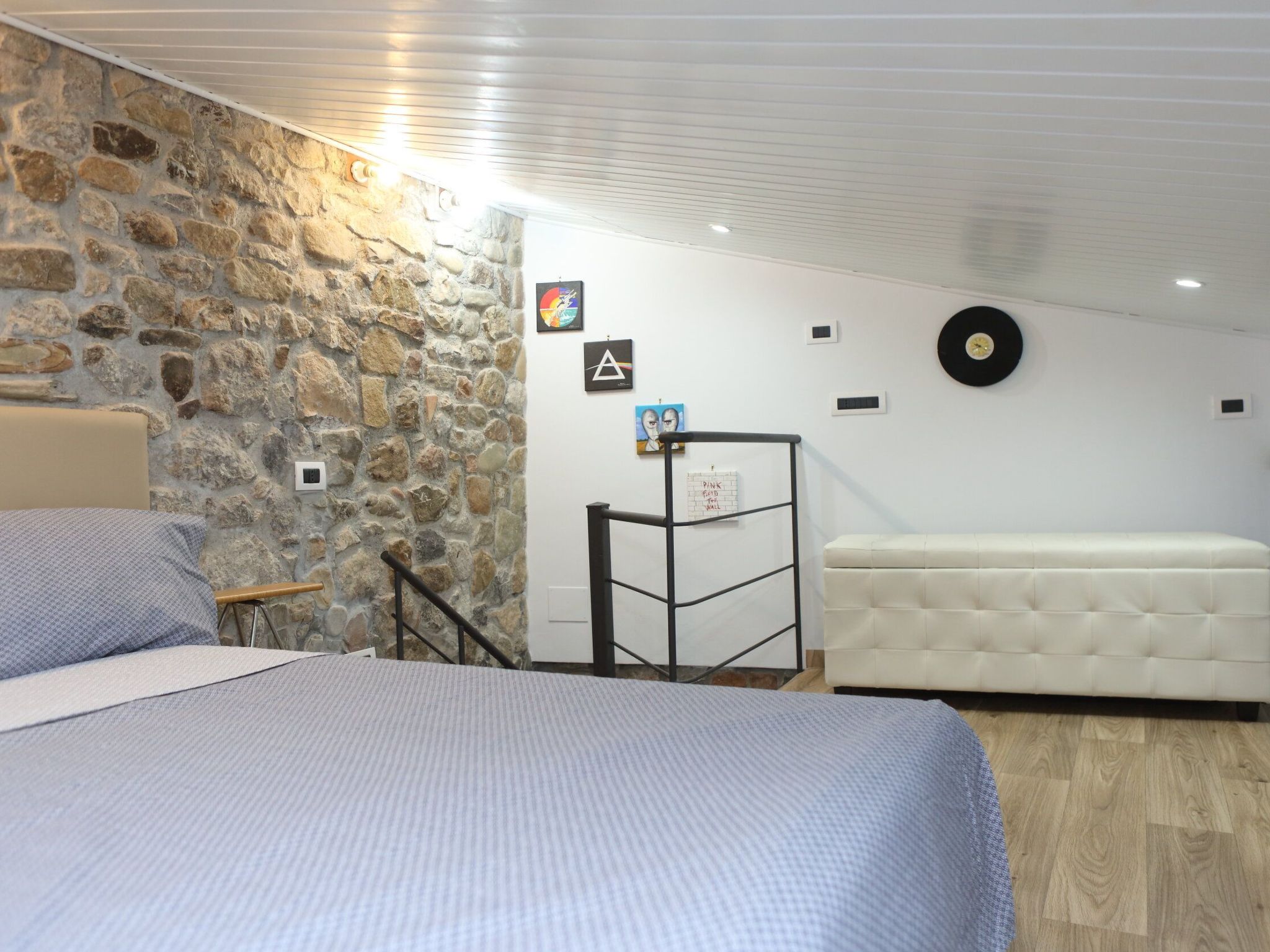 Die Wüstenrose A-Binnen