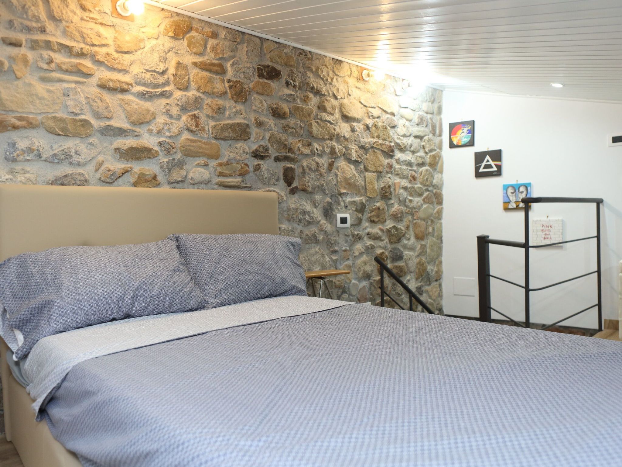 Die Wüstenrose A-Binnen