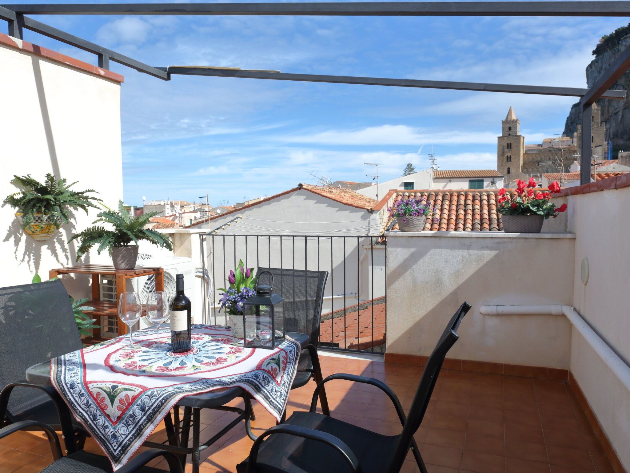 Innenhof-Terrasse-Inside