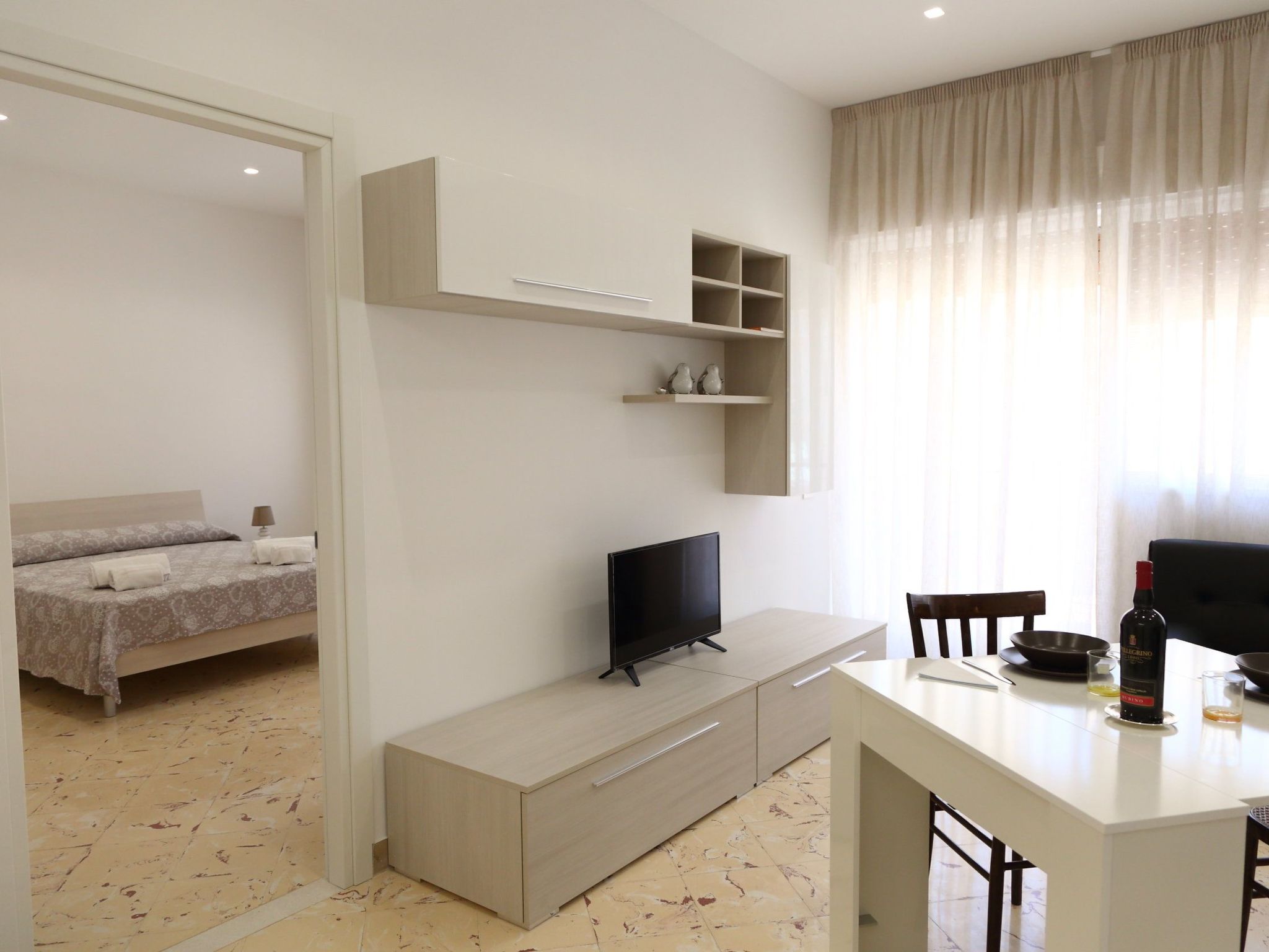 Balcone Giglio-Binnen