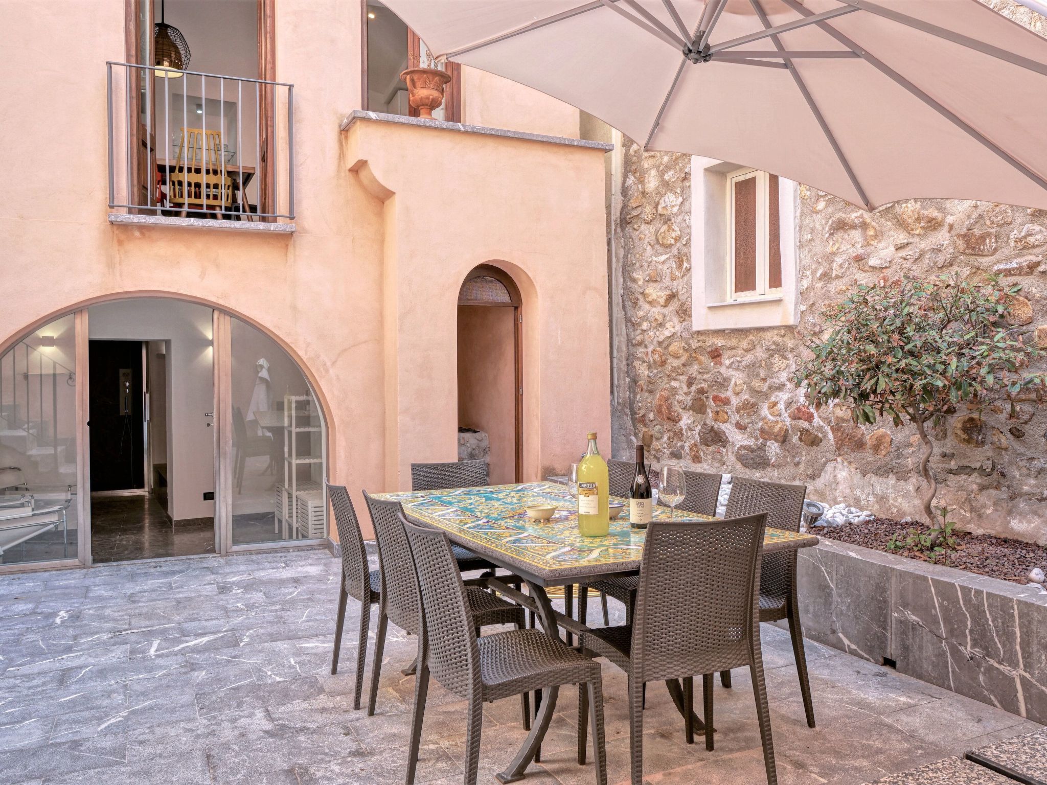 Villa Bordonaro-Binnen