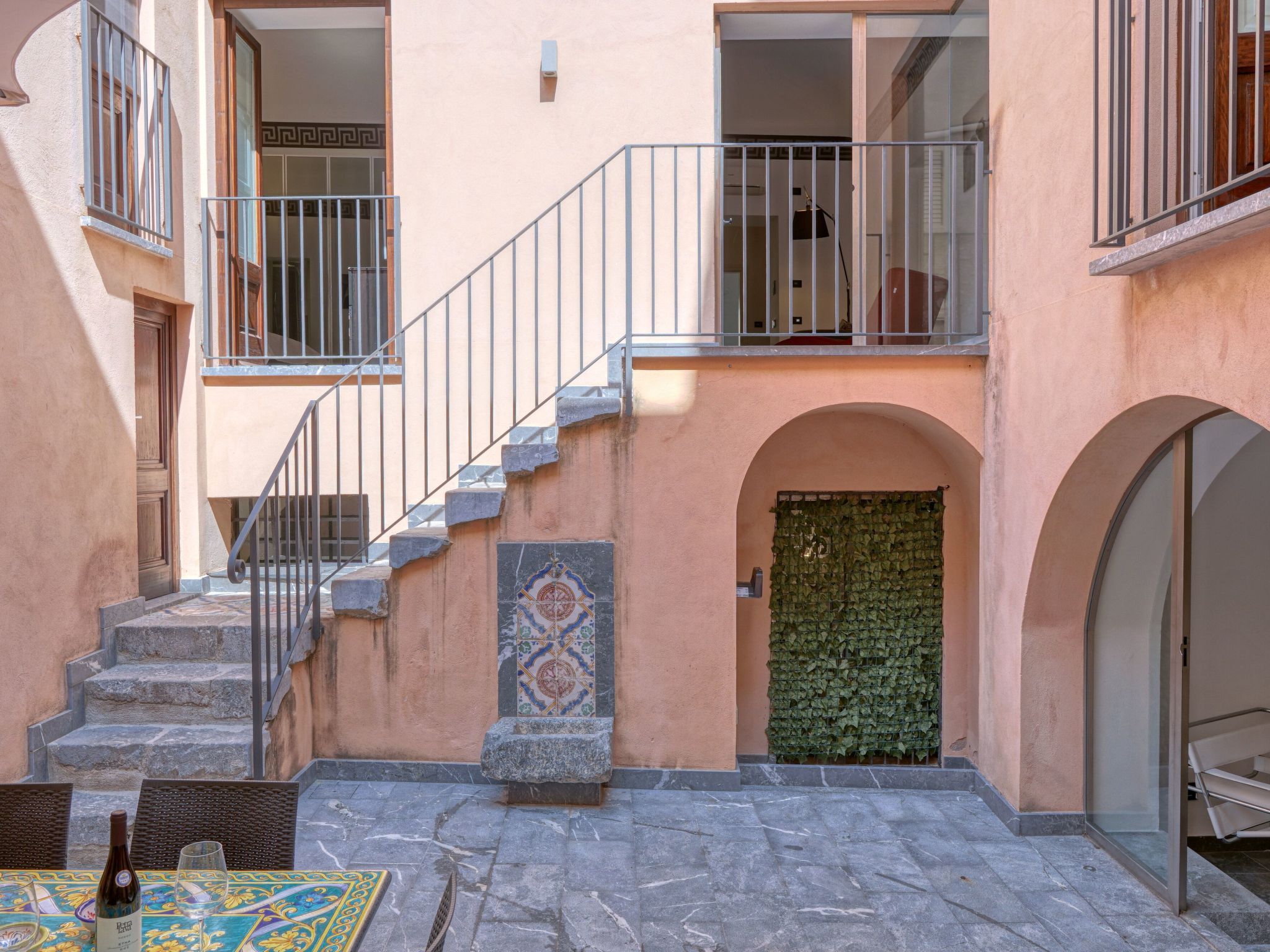 Villa Bordonaro-Binnen