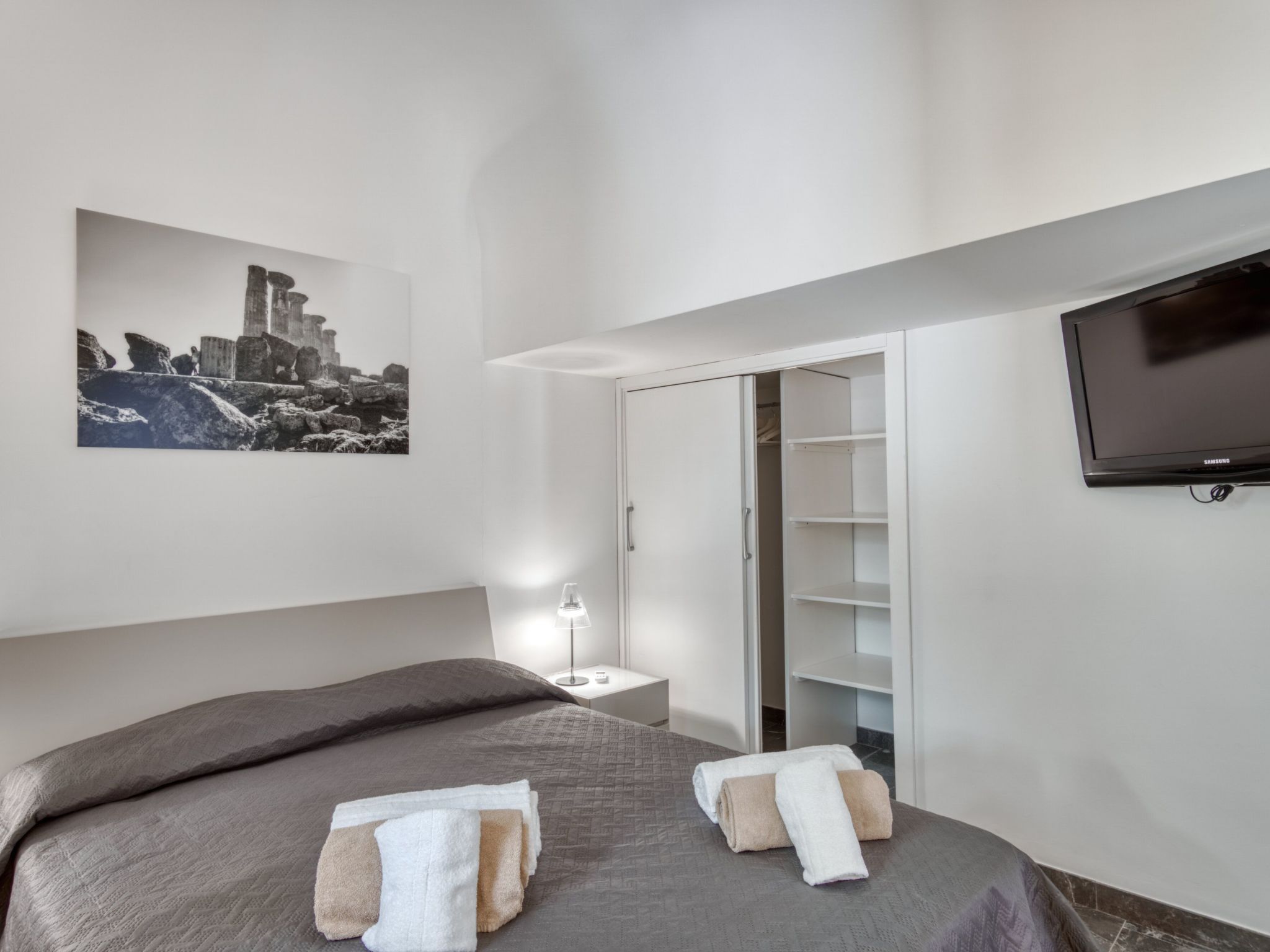 Villa Bordonaro-Binnen