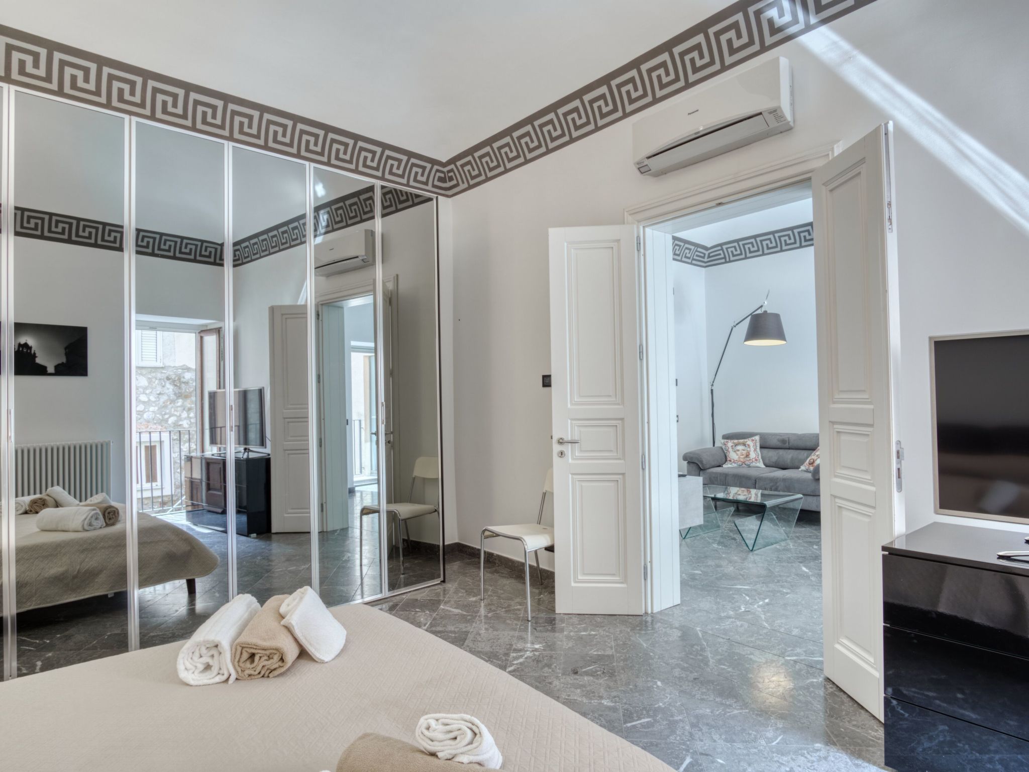 Villa Bordonaro-Binnen