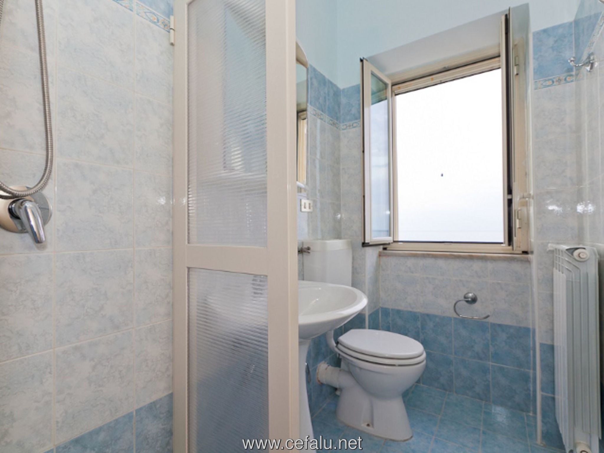 Lara-Terrasse-Binnen