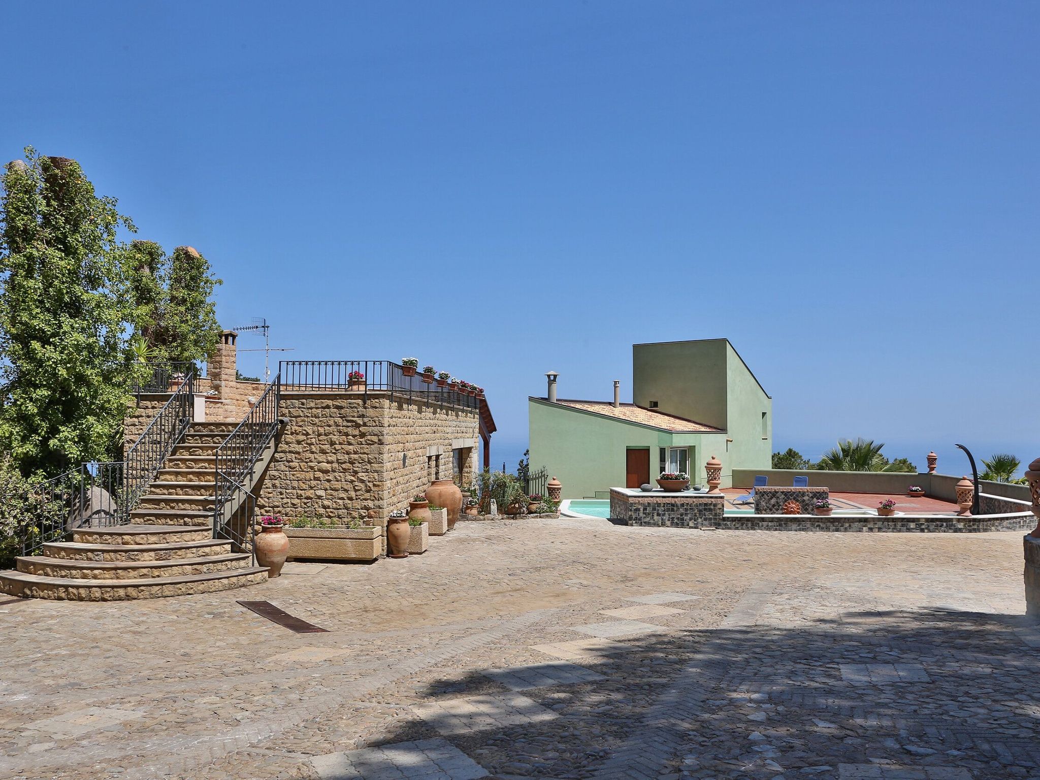 Für 10 Personen in Cefalù, Sizilien (Nordküste von Sizilien)-Dedans