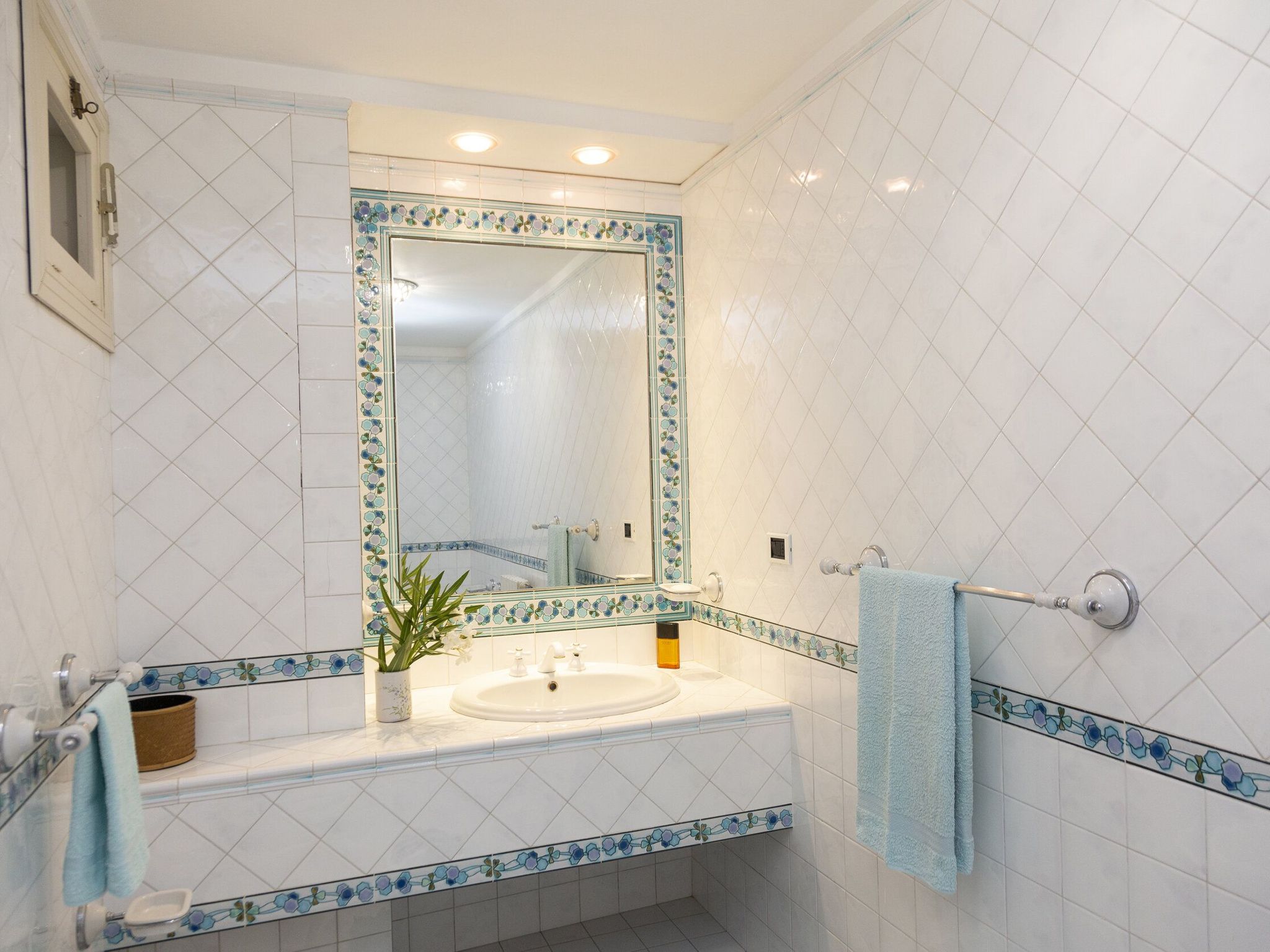 Für 10 Personen in Cefalù, Sizilien (Nordküste von Sizilien)-Dedans