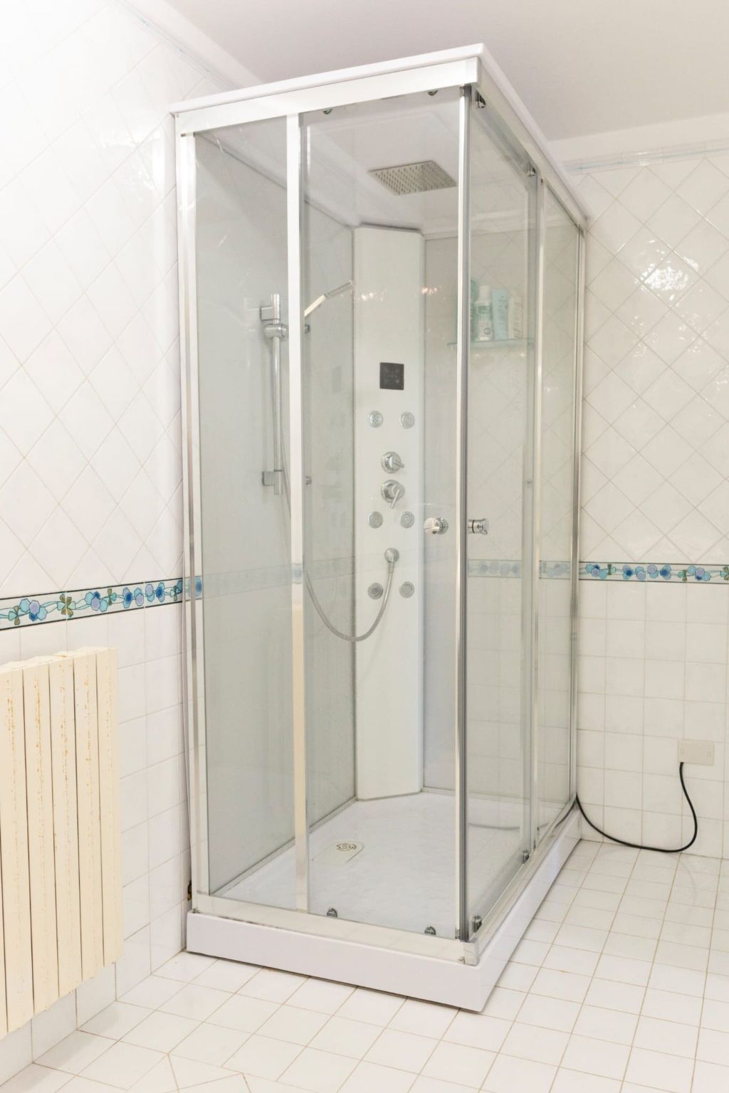 Für 10 Personen in Cefalù, Sizilien (Nordküste von Sizilien)-Dedans