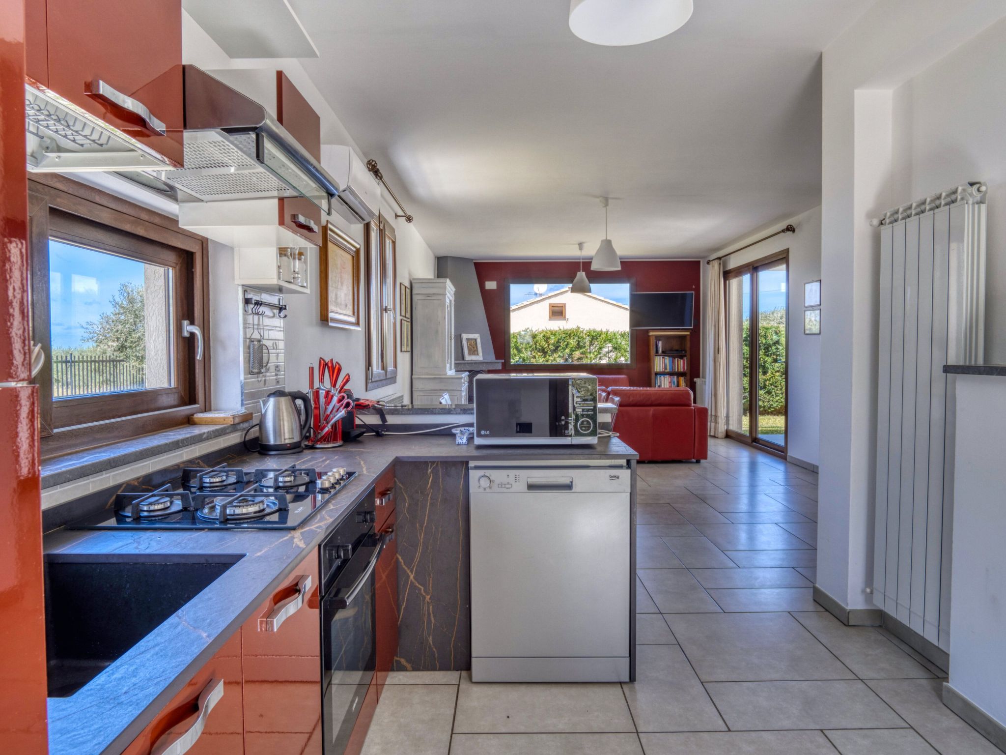 Villa of Wings-Binnen