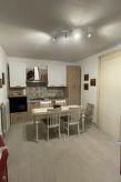 Wohnung mit Balkon