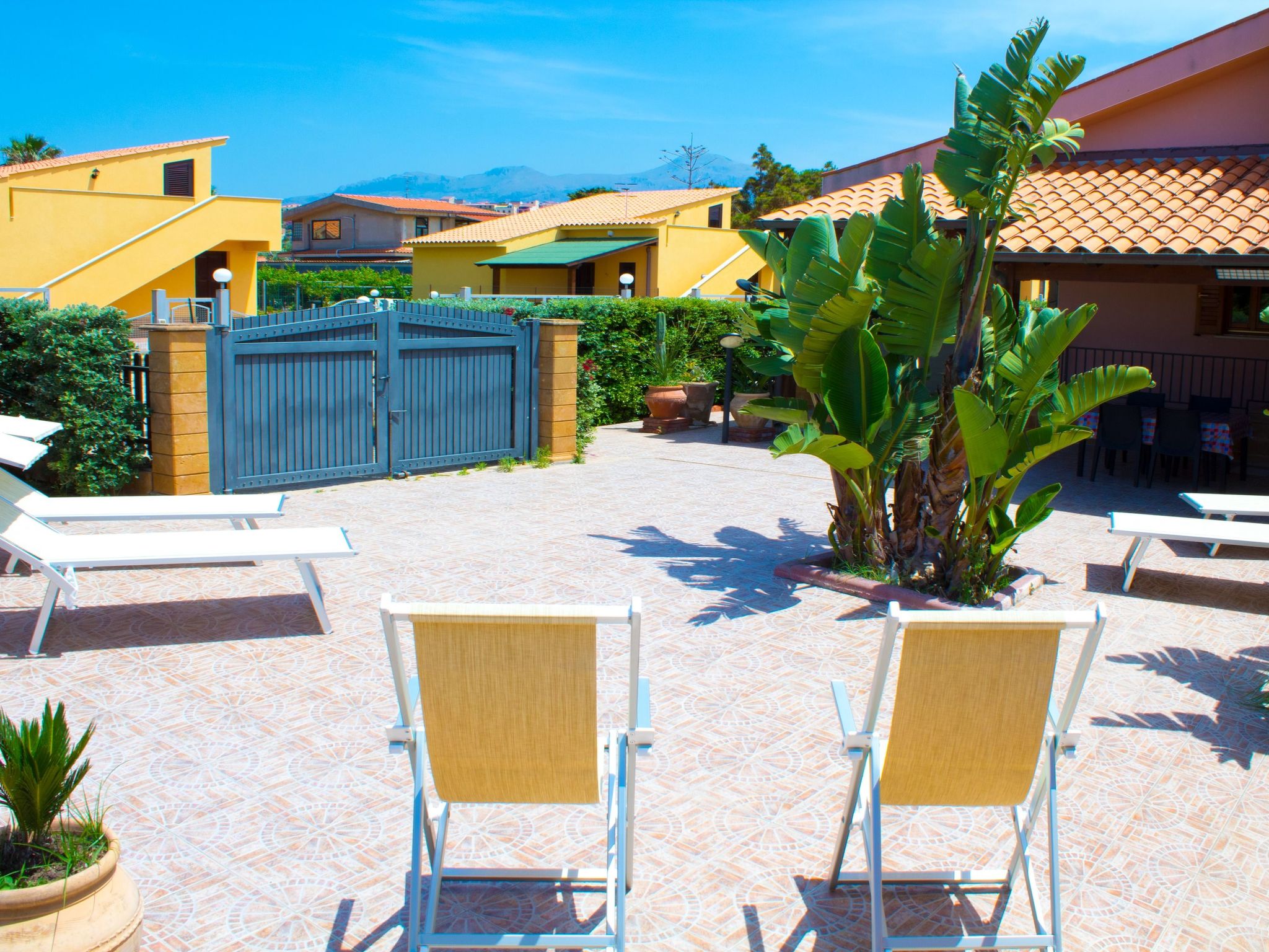 Villa mit Wasserblick-Binnen