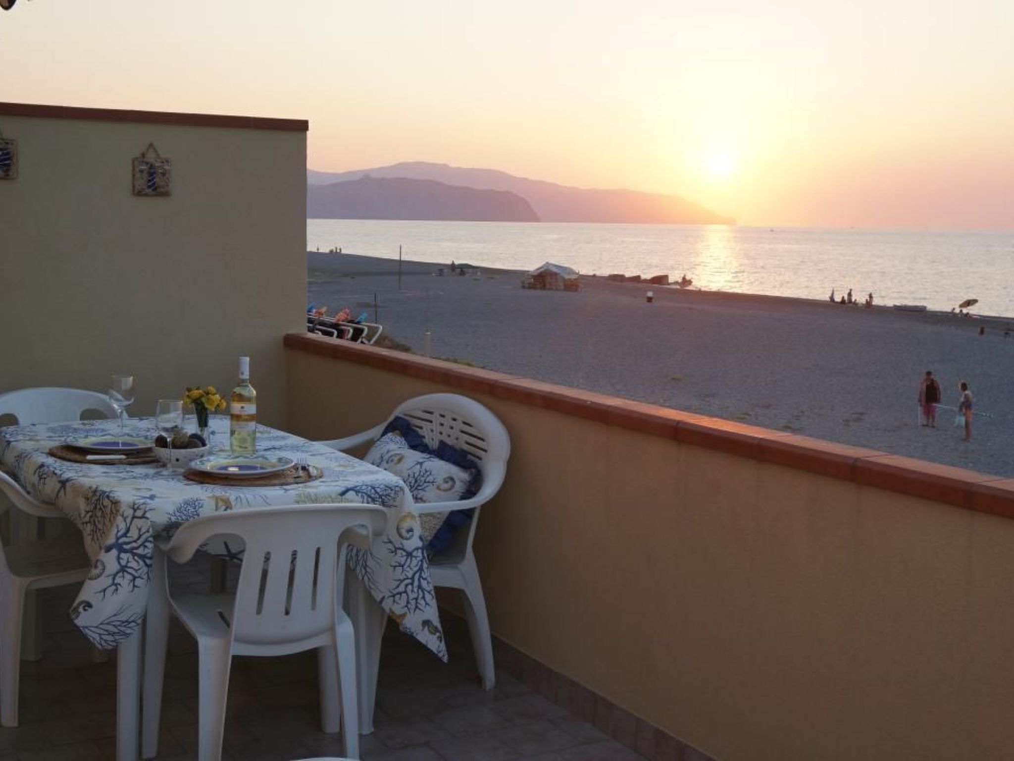 Discover your own piece of paradise on the prestigious Sicilian coast, nestled between the Gulf of Tindari and the Gulf of Capo Milazzo. This exclusive estate stands directly on the beach, offering fr..