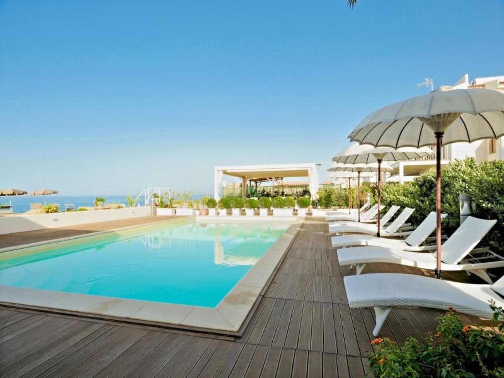 Wohnung mit Grill, Terrasse und Pool-Binnen