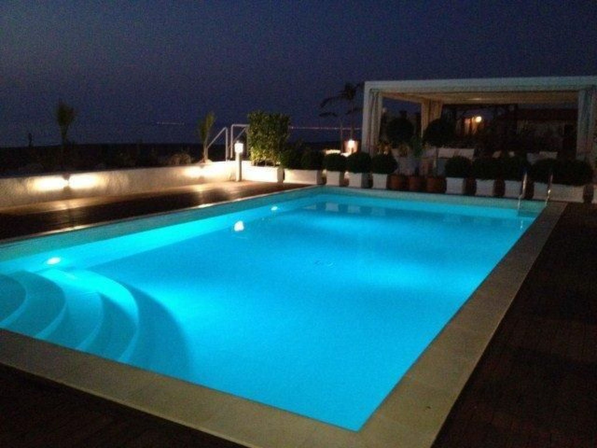 Wohnung mit Grill, Terrasse und Pool-Binnen