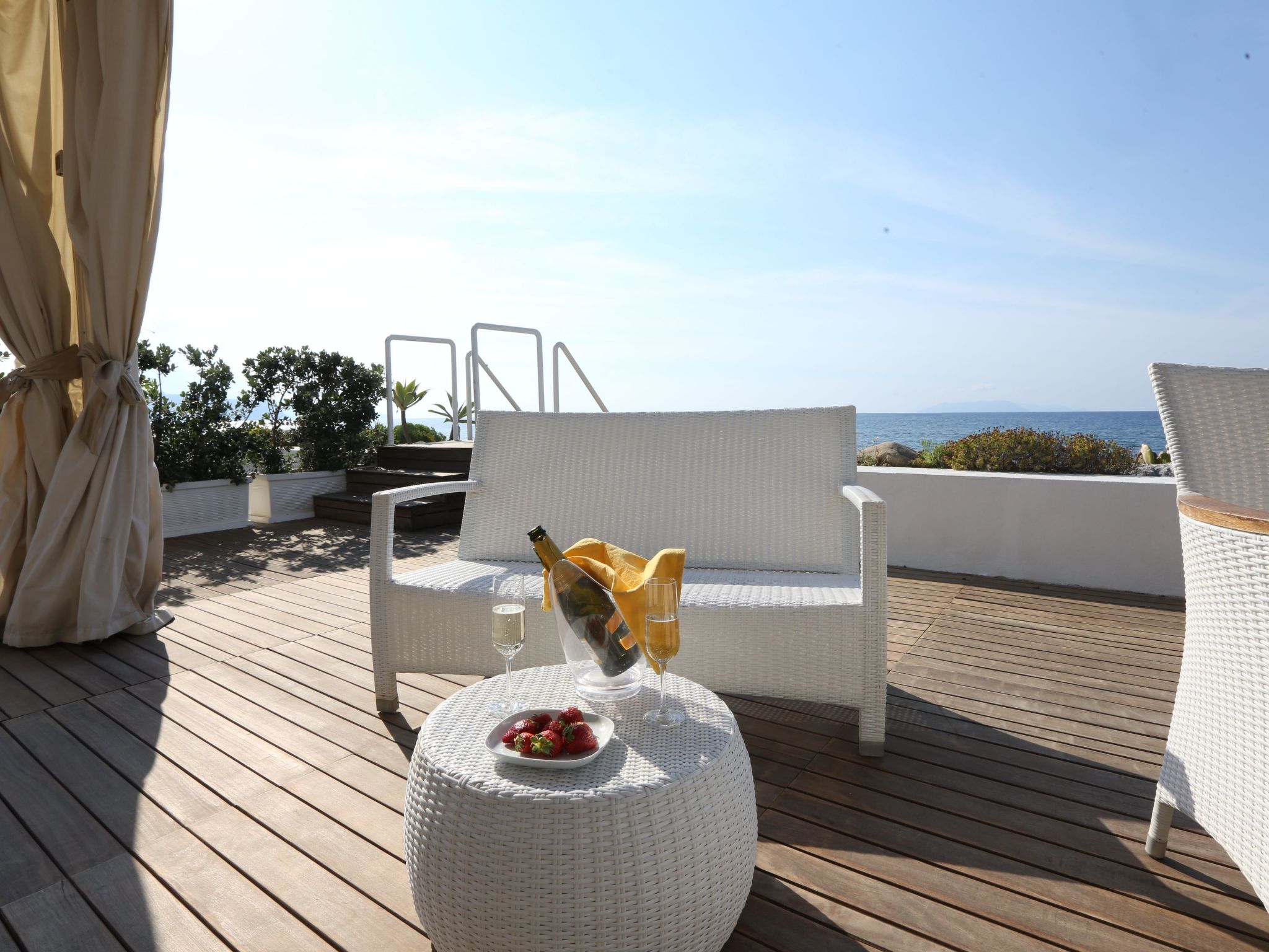 Wohnung mit Grill, Terrasse und Pool-Binnen