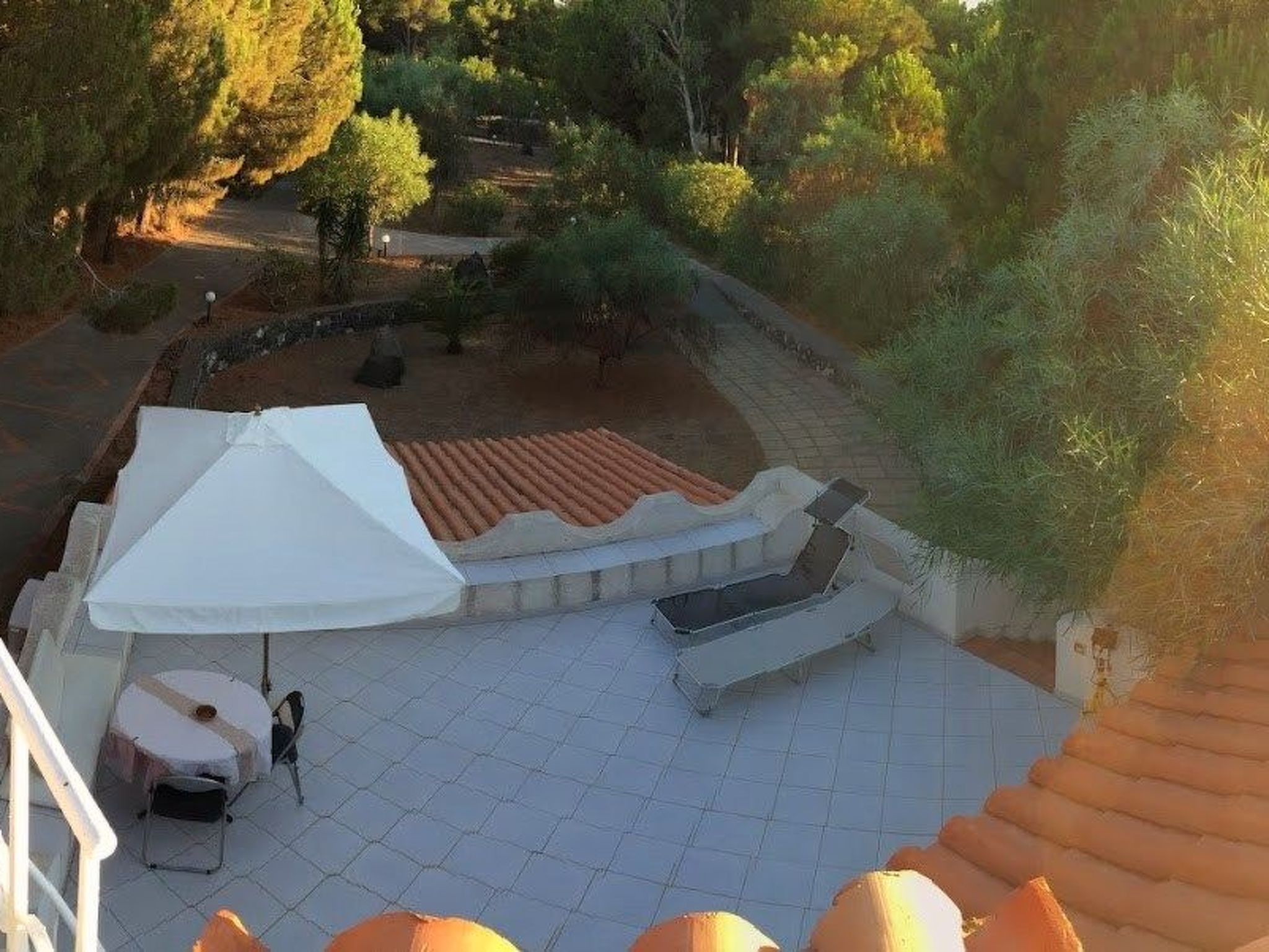 Villa Noir in Vulcanello-Image-tags.info