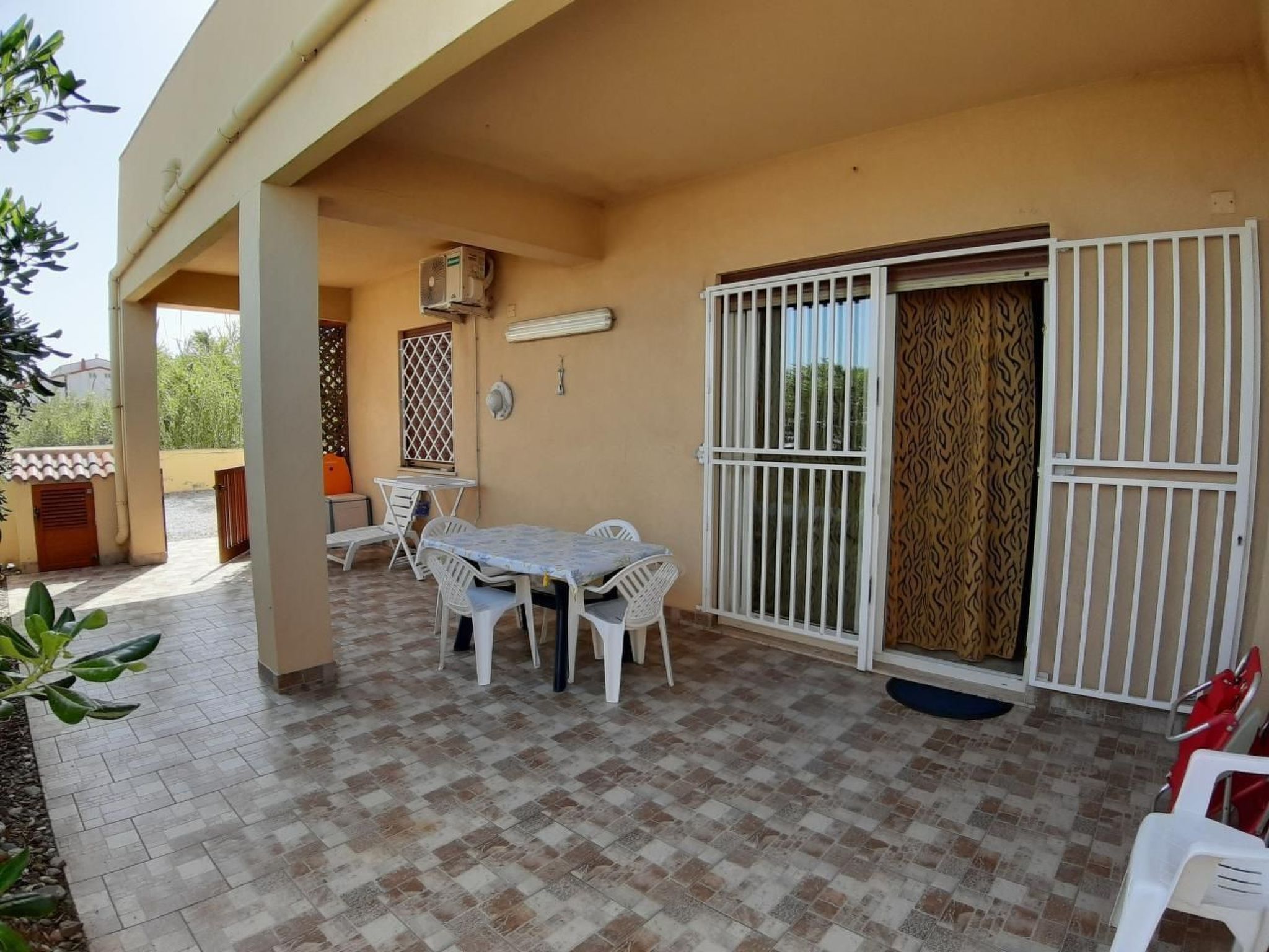 Wunderschönes Ferienhaus in Marchesana-Binnen