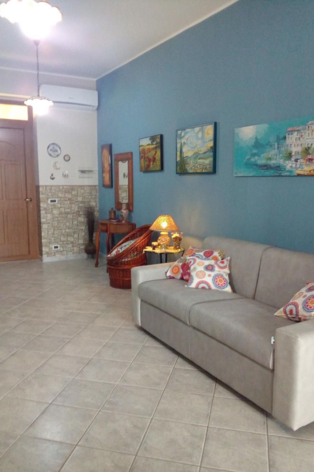 Wunderschönes Ferienhaus in Marchesana-Binnen