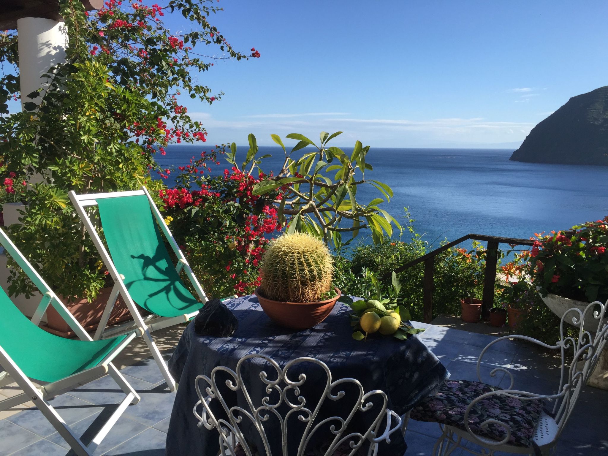 Flach D-Image-tags.info