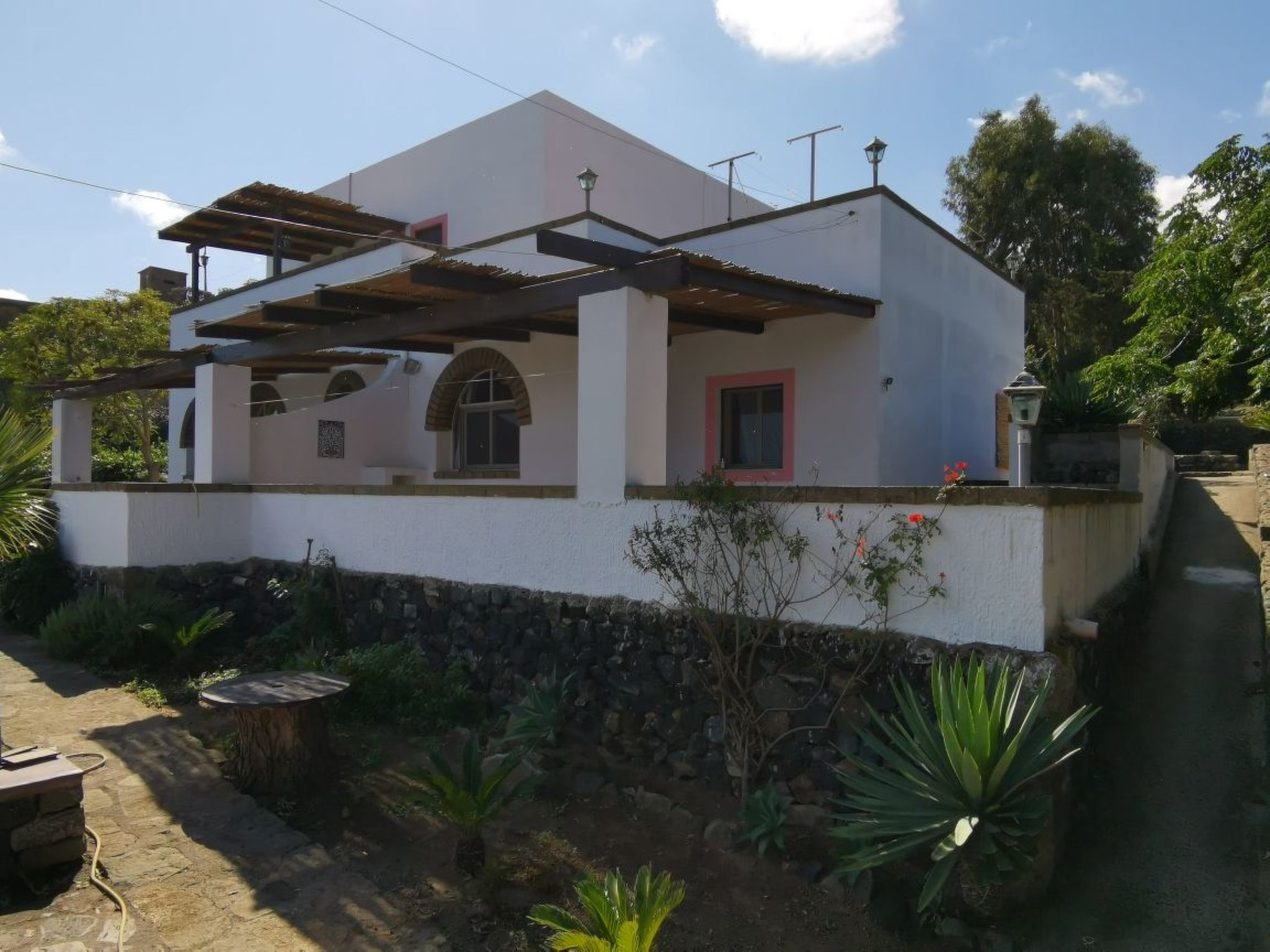 Wohnung 'Alba6' mit Privatparkplatz-Dehors