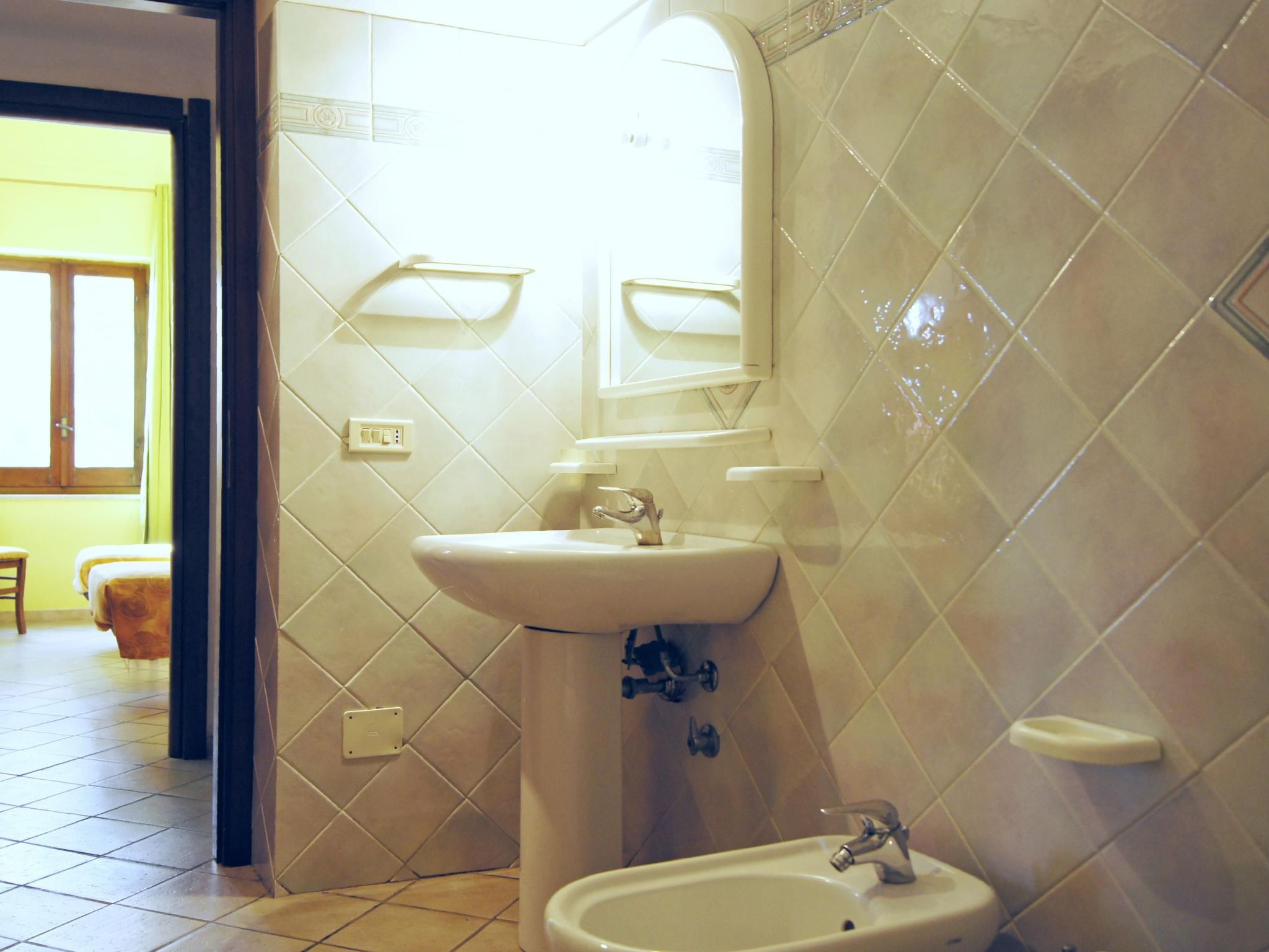 'Alba9' mit Wasserblick-Image-tags.info