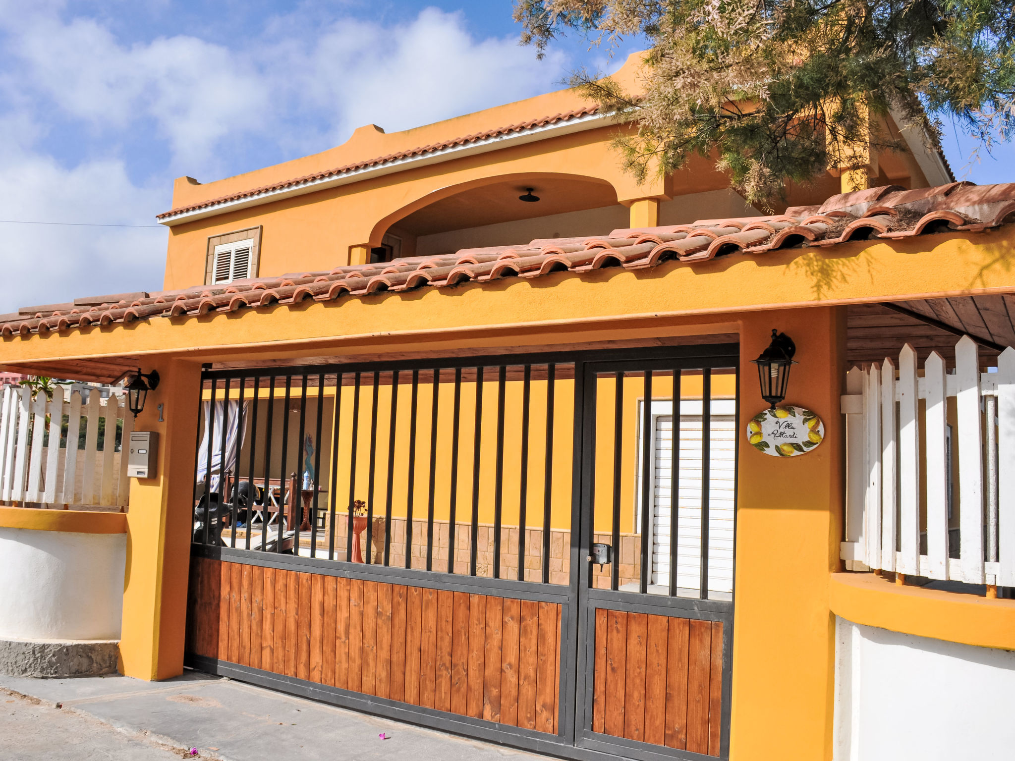 Bed and Breakfast La Fenice-Outside