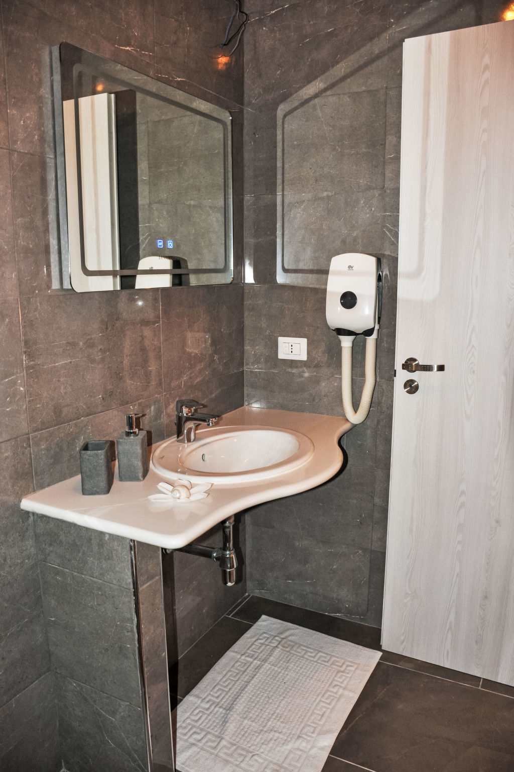 Bed and Breakfast La Fenice-Inside