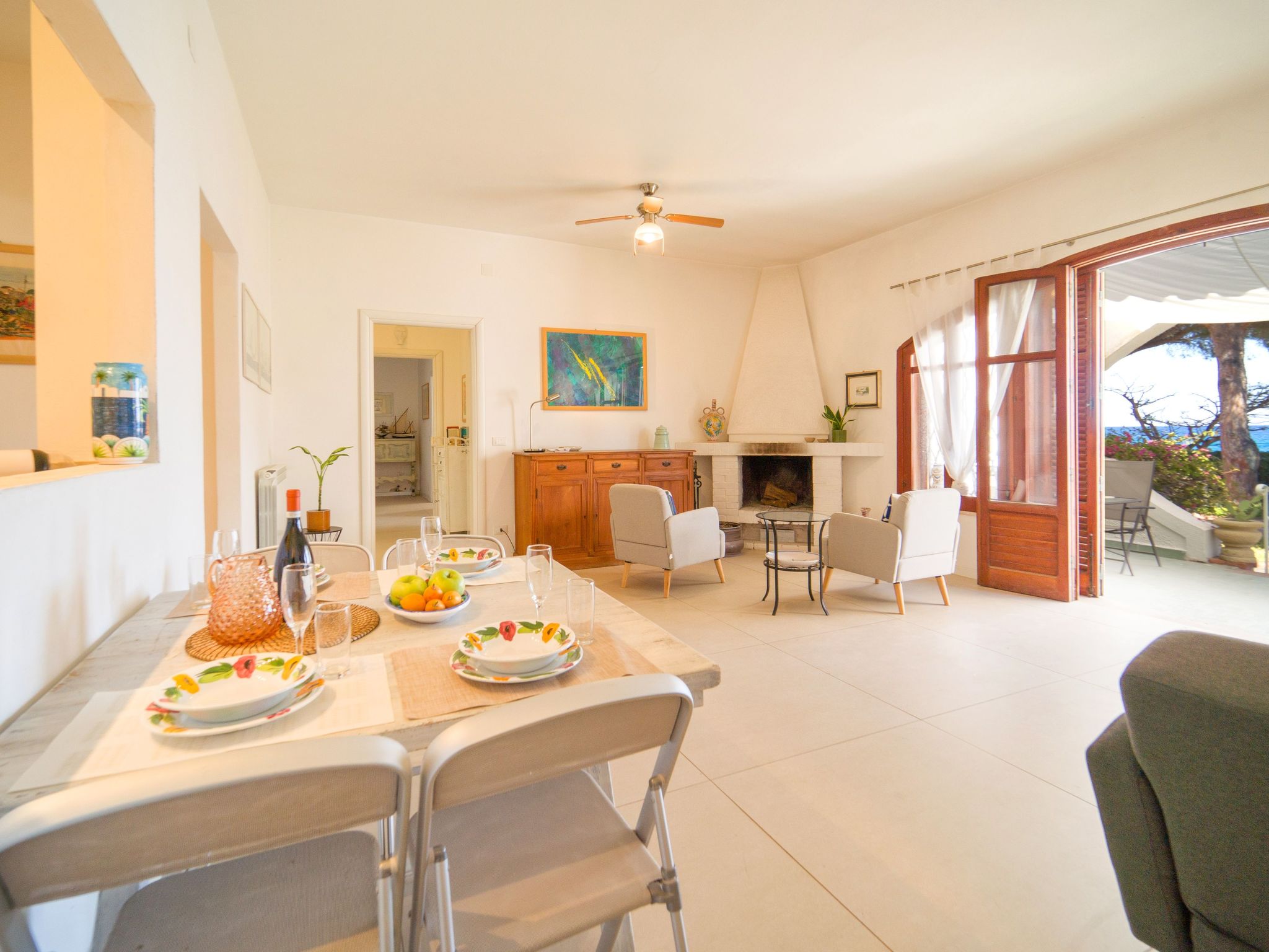 'Villa Mamma Longa-Binnen