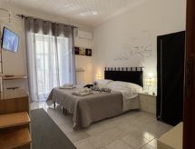 Wohnung 'The Book' mit Balkon