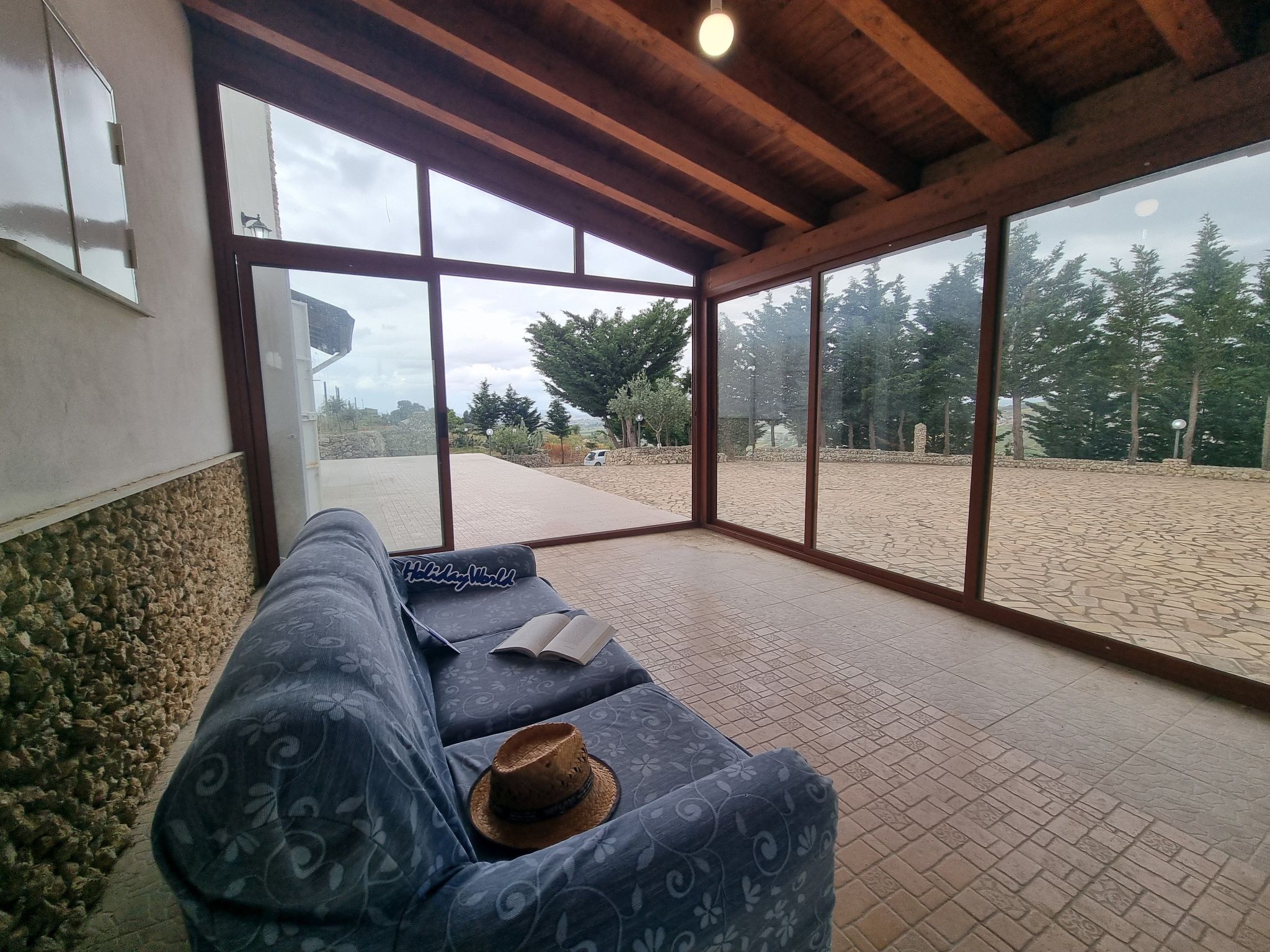 Villa Veranda Panoramica von Holiday World-Image-tags.info