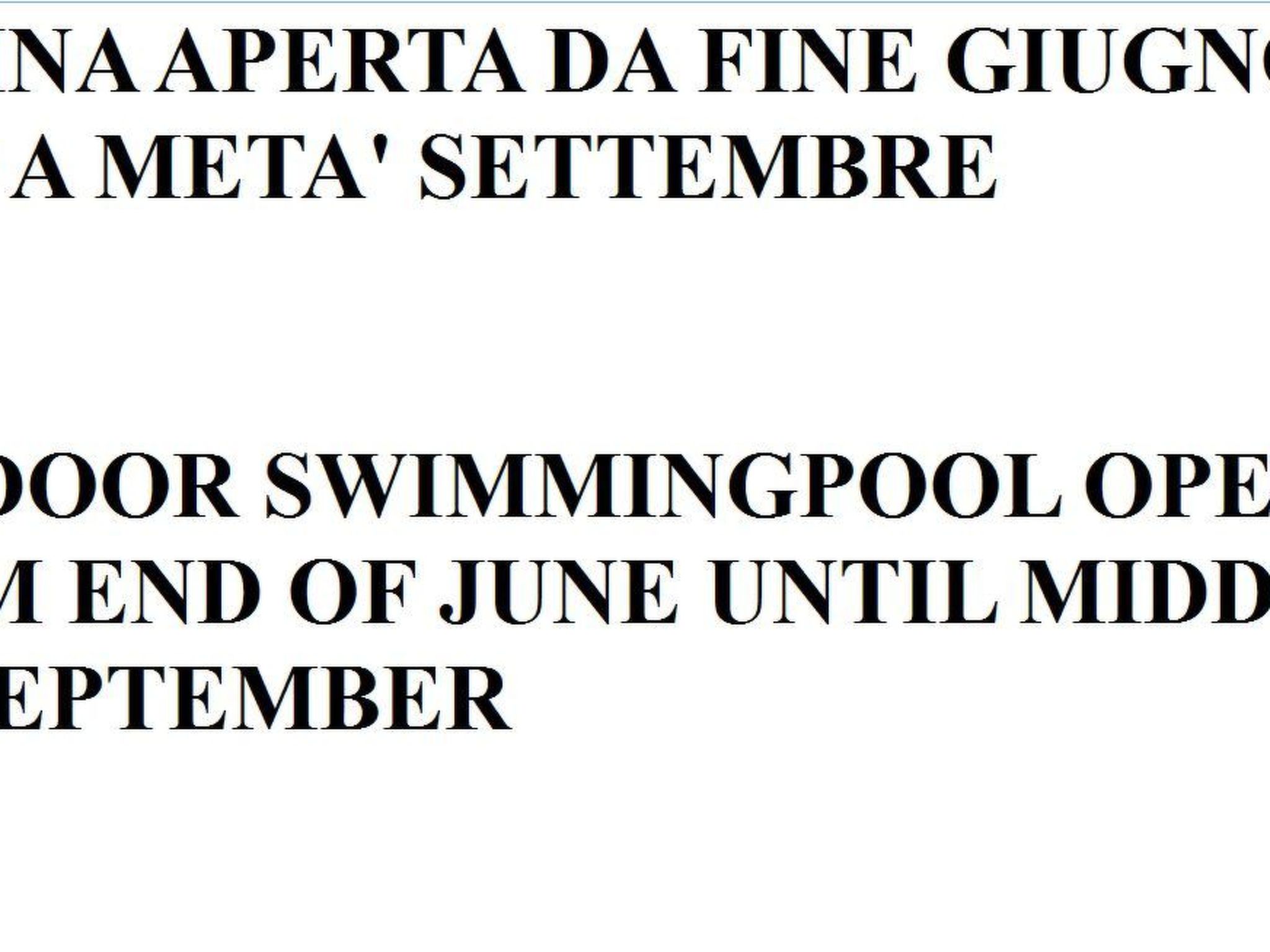 Mit Gemeinschaftspool-Inside