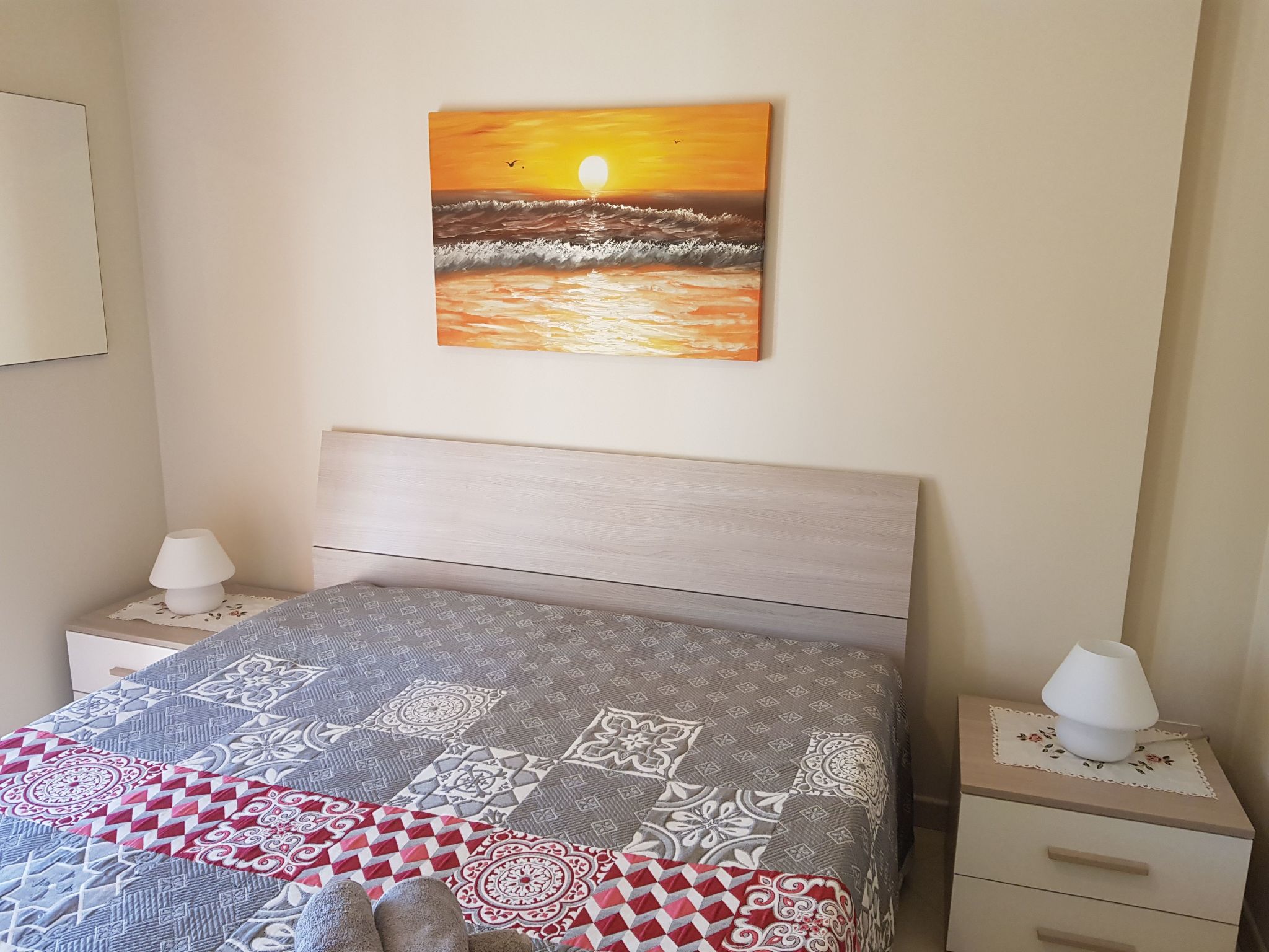 'Zeus-Image-tags.info