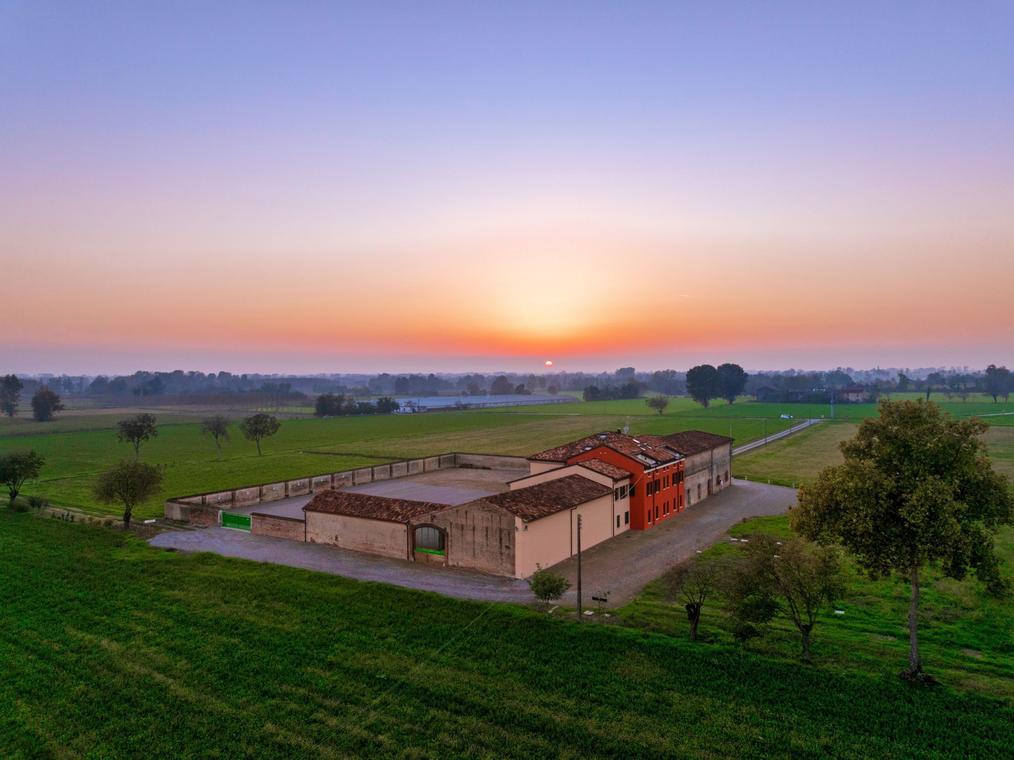 Wohnung mit Einzelbetten und Schlafsofa-Image-tags.info