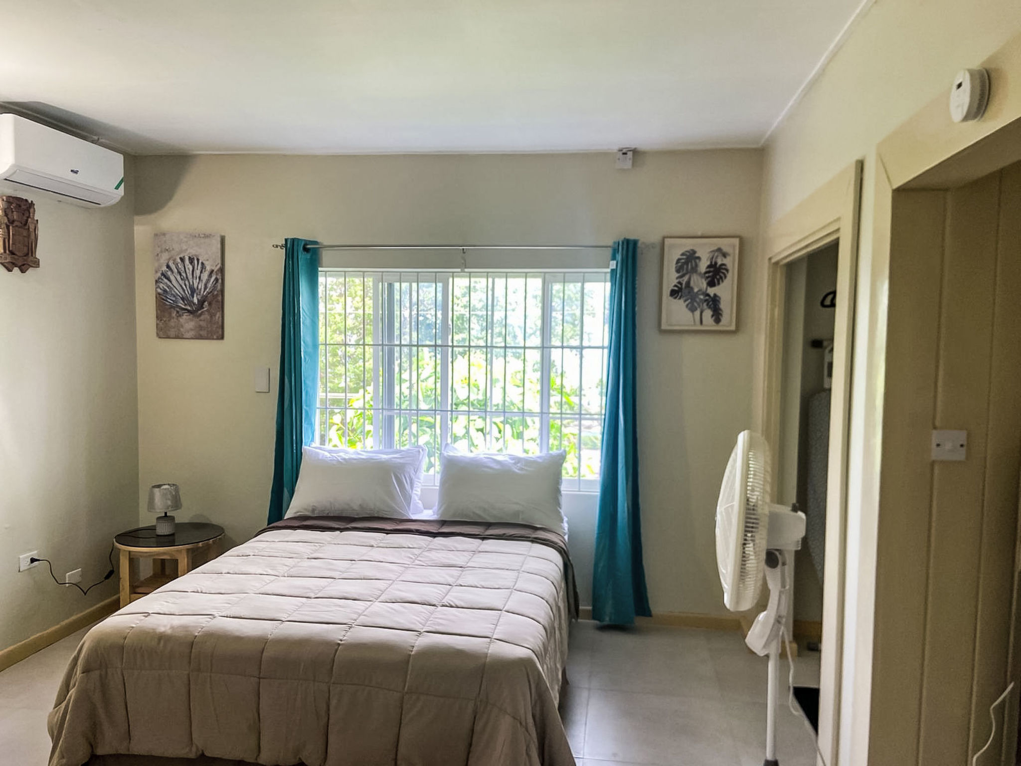 Appartement Ramparts Apartment "Peaceful Escape" in Flughafennähe – Chambre, photo 16 sur 33