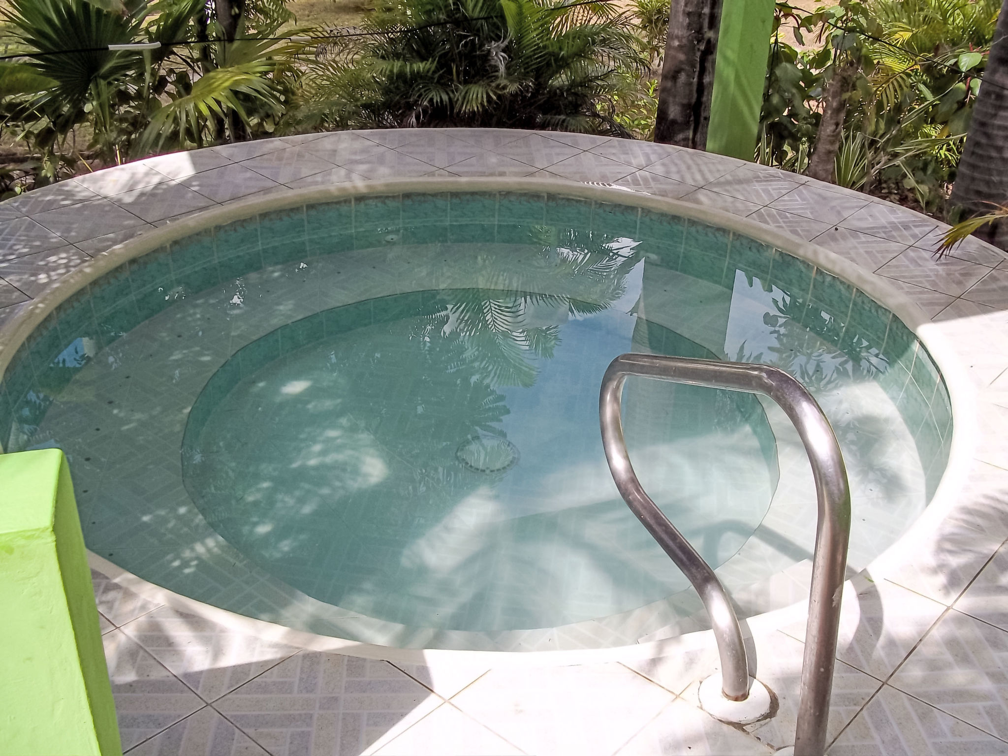 Appartement Apartment F24 – Piscine extérieure, photo 6 sur 9