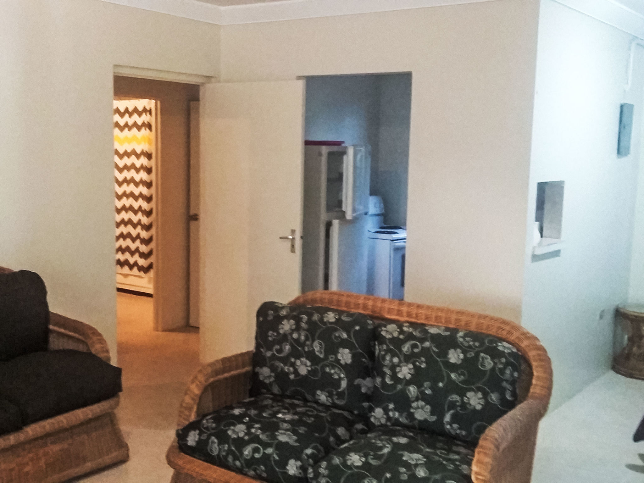 Appartement Apartment F25 – Séjour, photo 6 sur 13