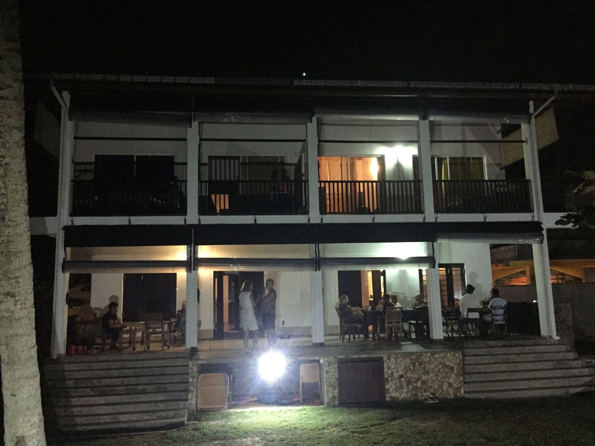 Maison Doppelhaushälfte der Villa, direkt am Strand von Hikkaduwa in Sri Lanka gelegen – Extérieur de la maison, photo 28 sur 48
