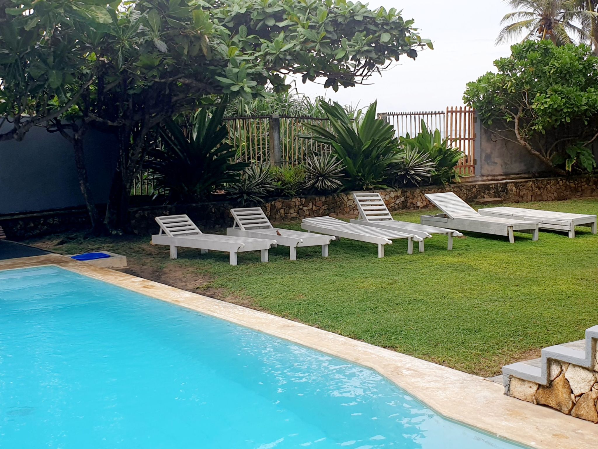 Maison Doppelhaushälfte der Villa, direkt am Strand von Hikkaduwa in Sri Lanka gelegen – photo, photo 23 sur 48