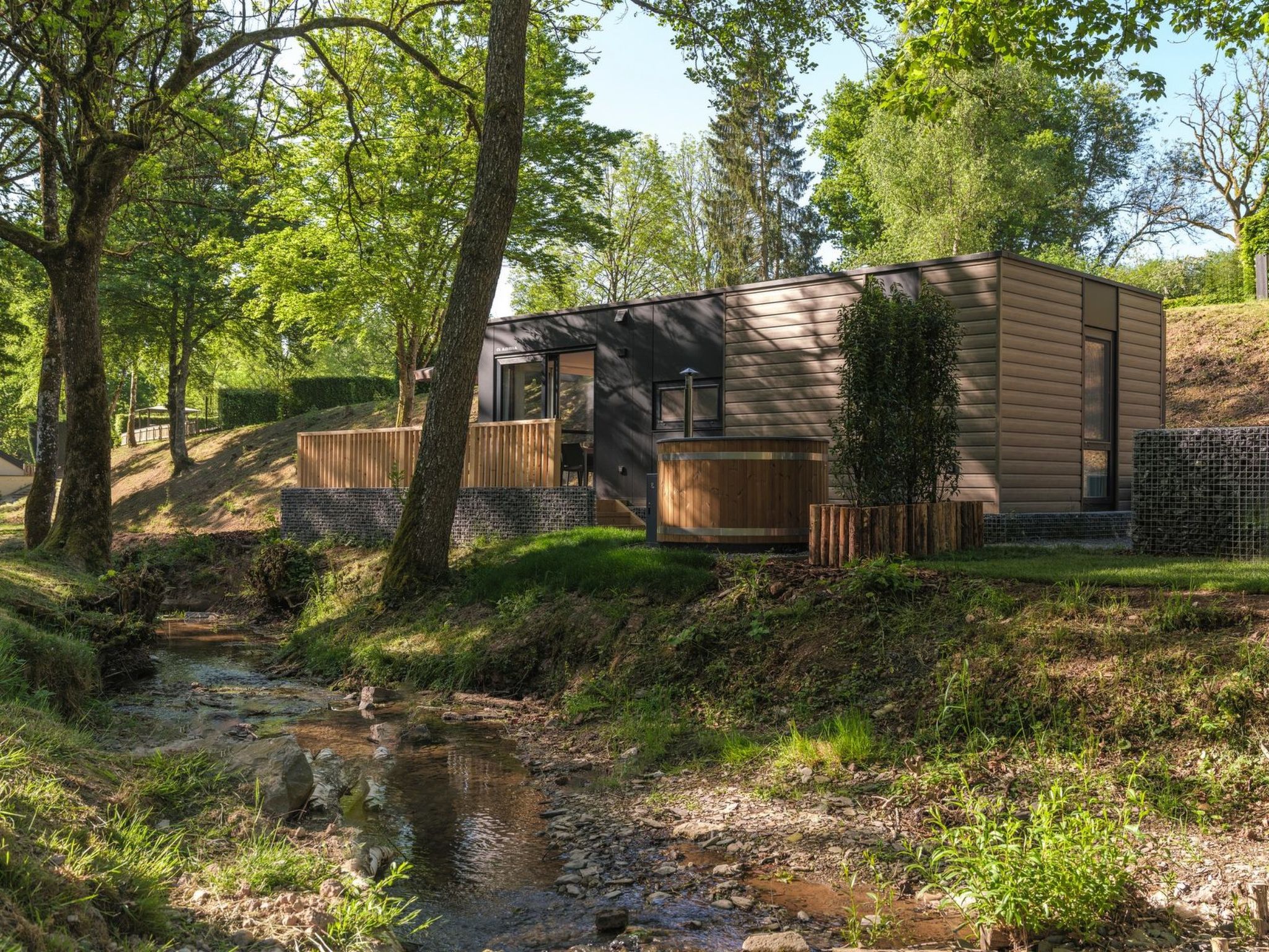 Resort Walsdorf - Sauwer Lodge hottub | 6p