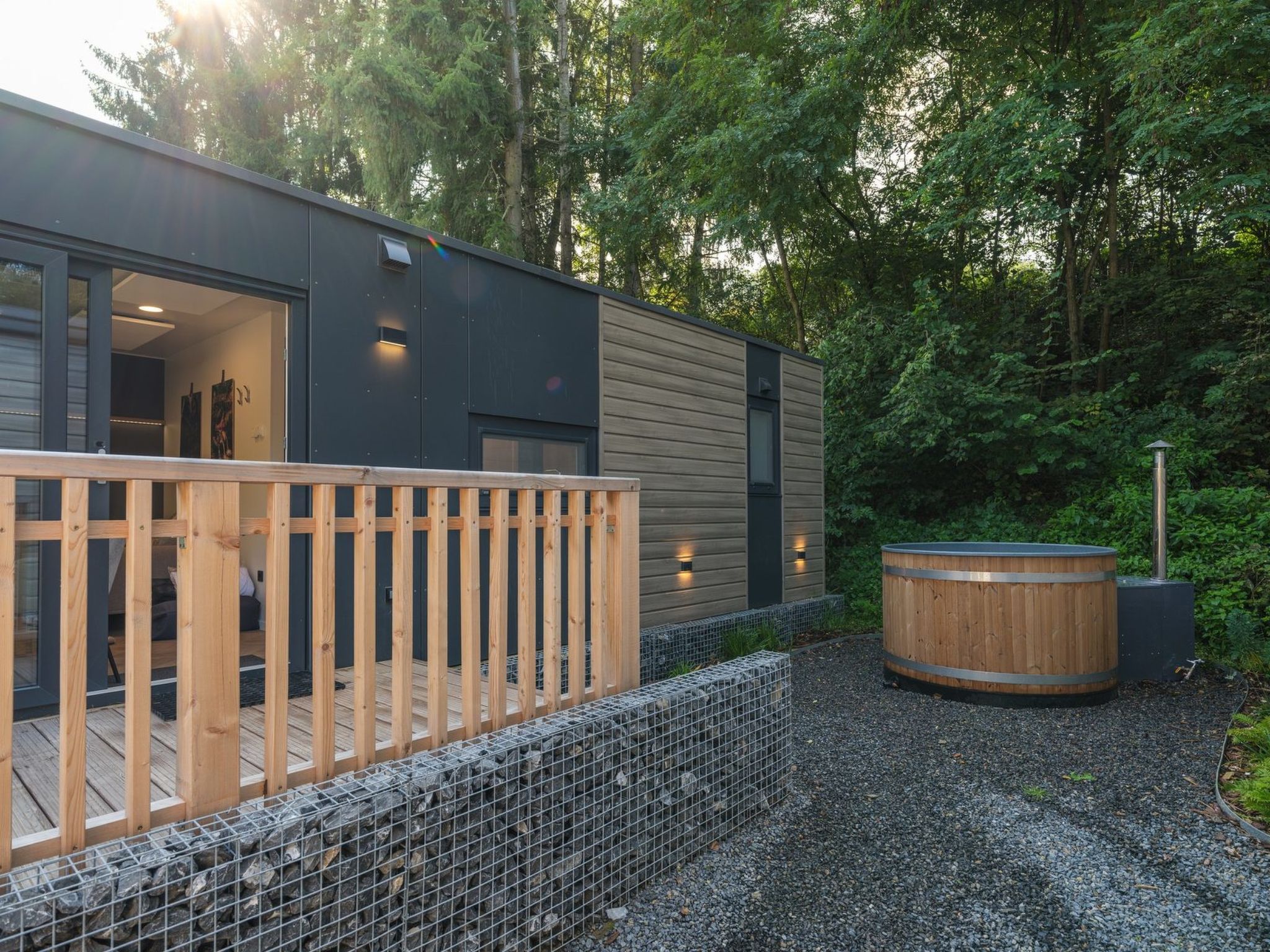 Resort Walsdorf - Moezel Lodge hottub - Buiten