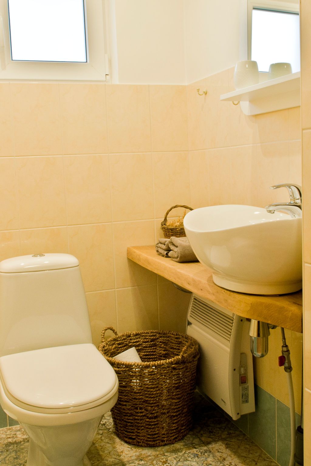 Mit eigenem Parkplatz-Inside