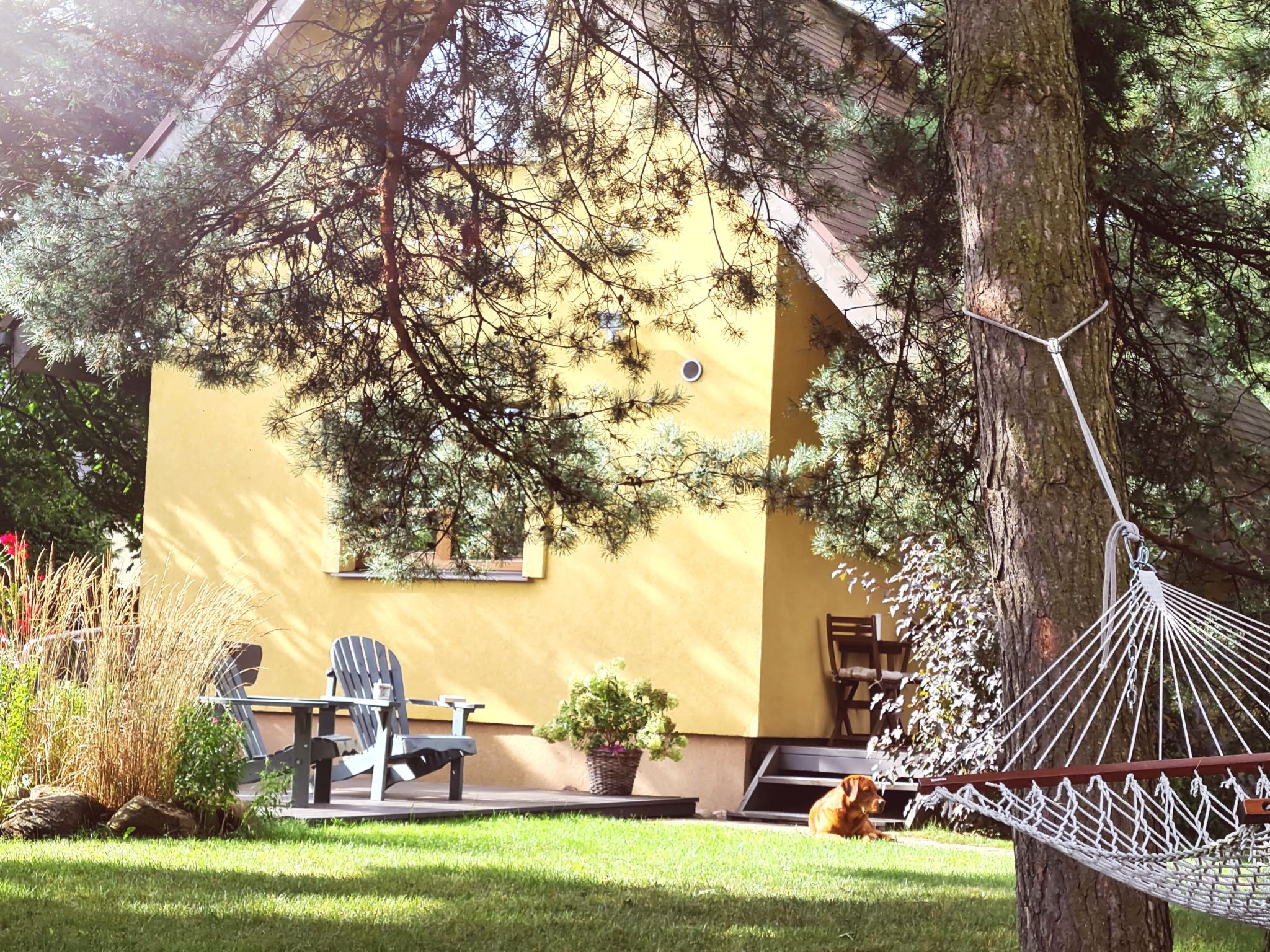 Mit eigenem Parkplatz-Outside