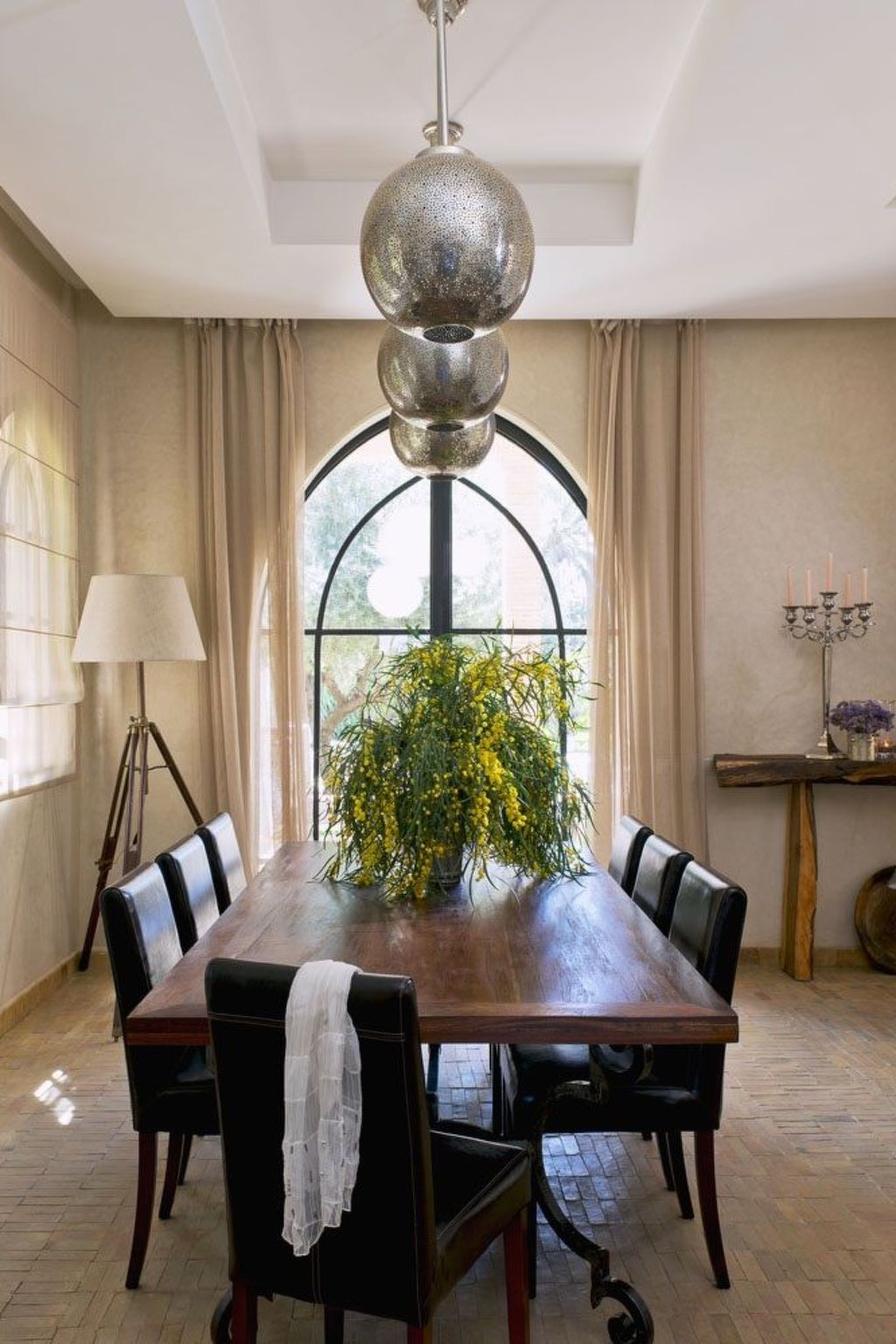 Photo of Grandiose Villa ,5 Schlafzimmer in der Nähe des Zentrums .