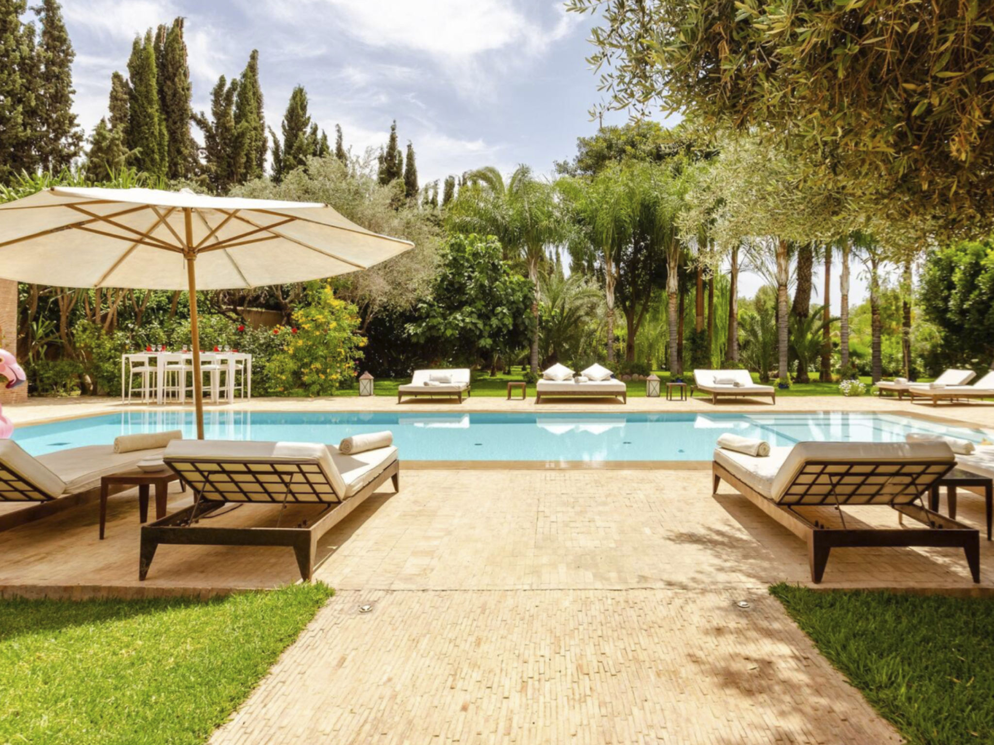 Photo of Grandiose Villa ,5 Schlafzimmer in der Nähe des Zentrums .