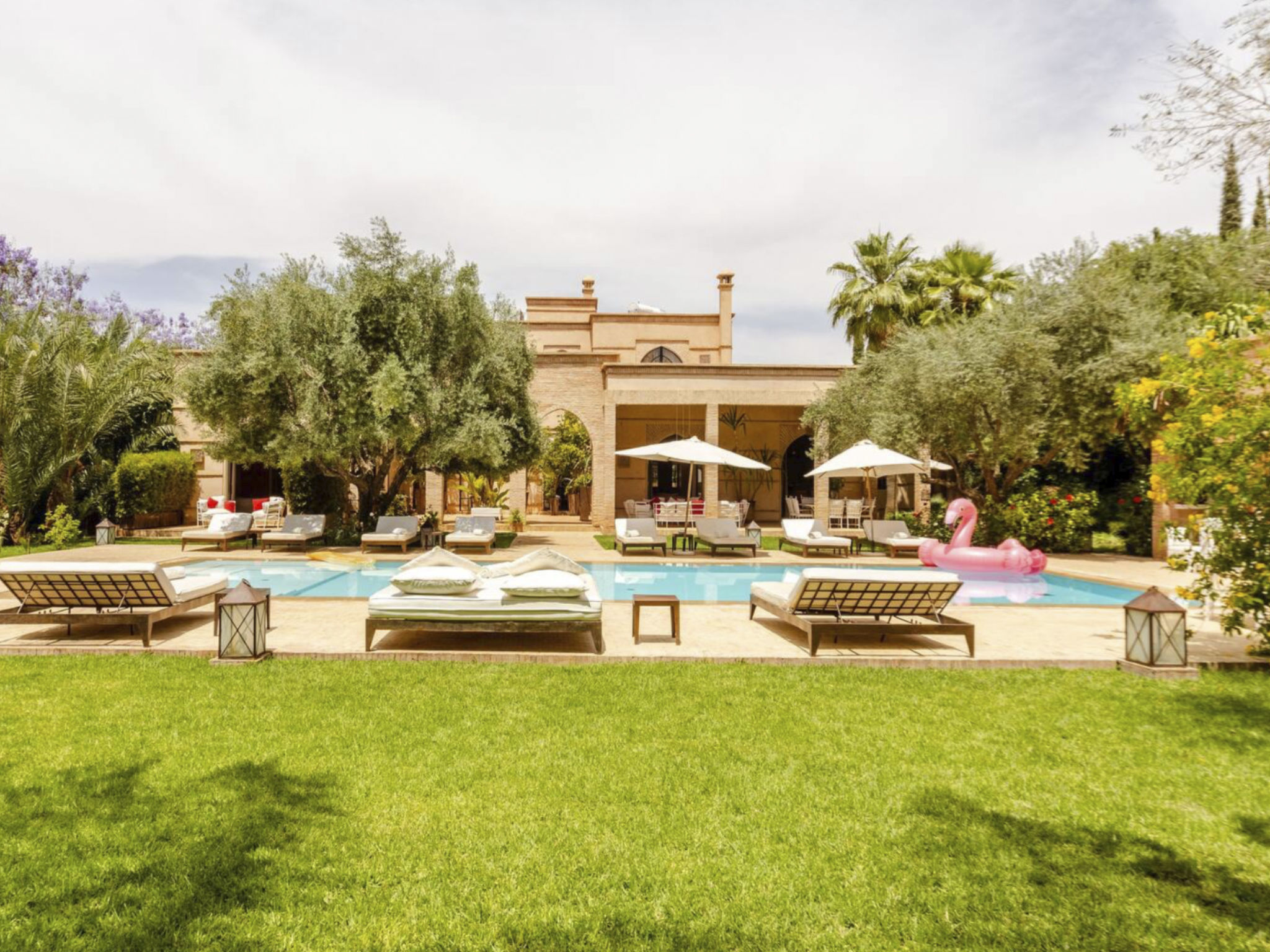 Photo of Grandiose Villa ,5 Schlafzimmer in der Nähe des Zentrums .