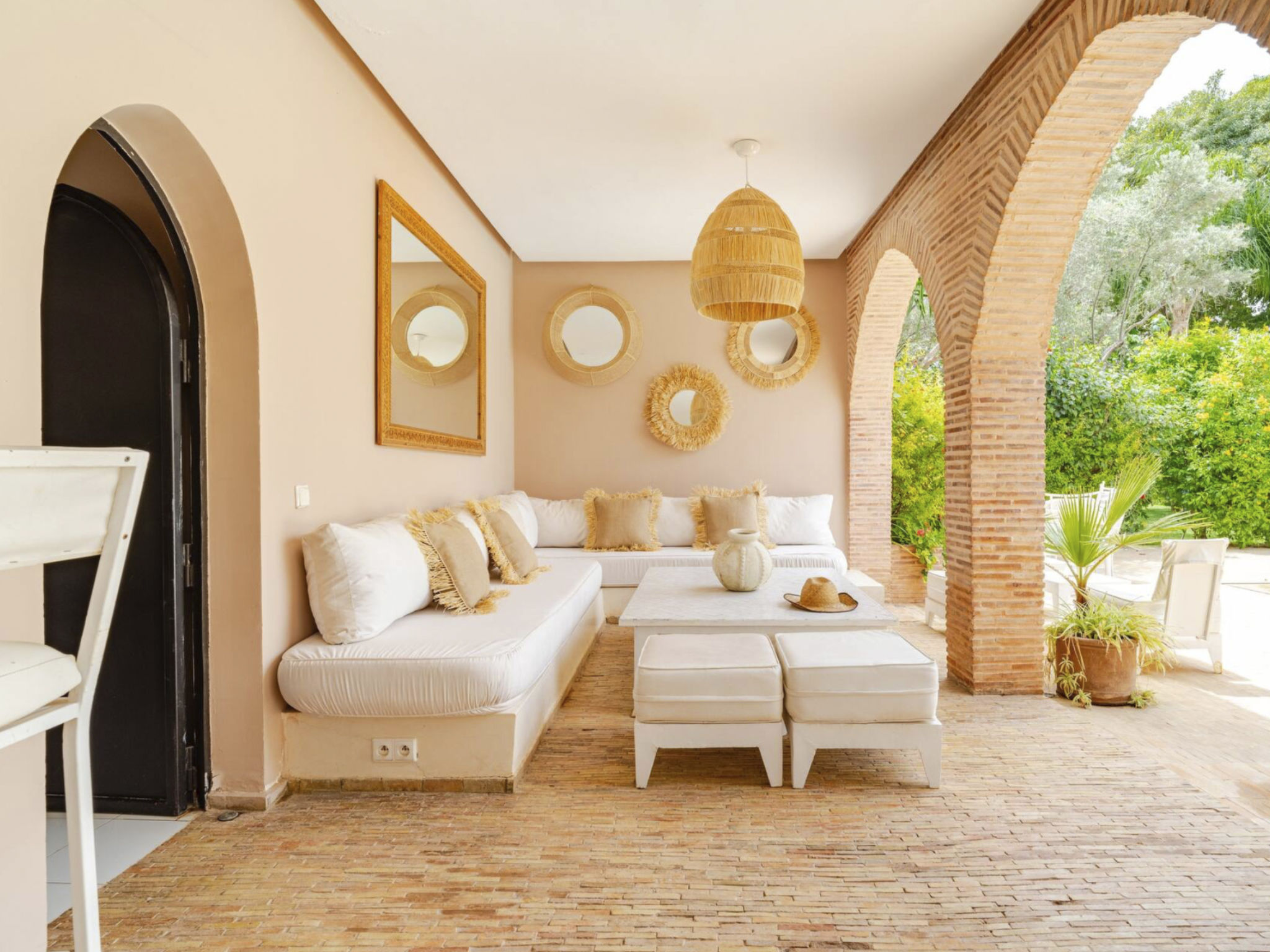 Photo of Grandiose Villa ,5 Schlafzimmer in der Nähe des Zentrums .