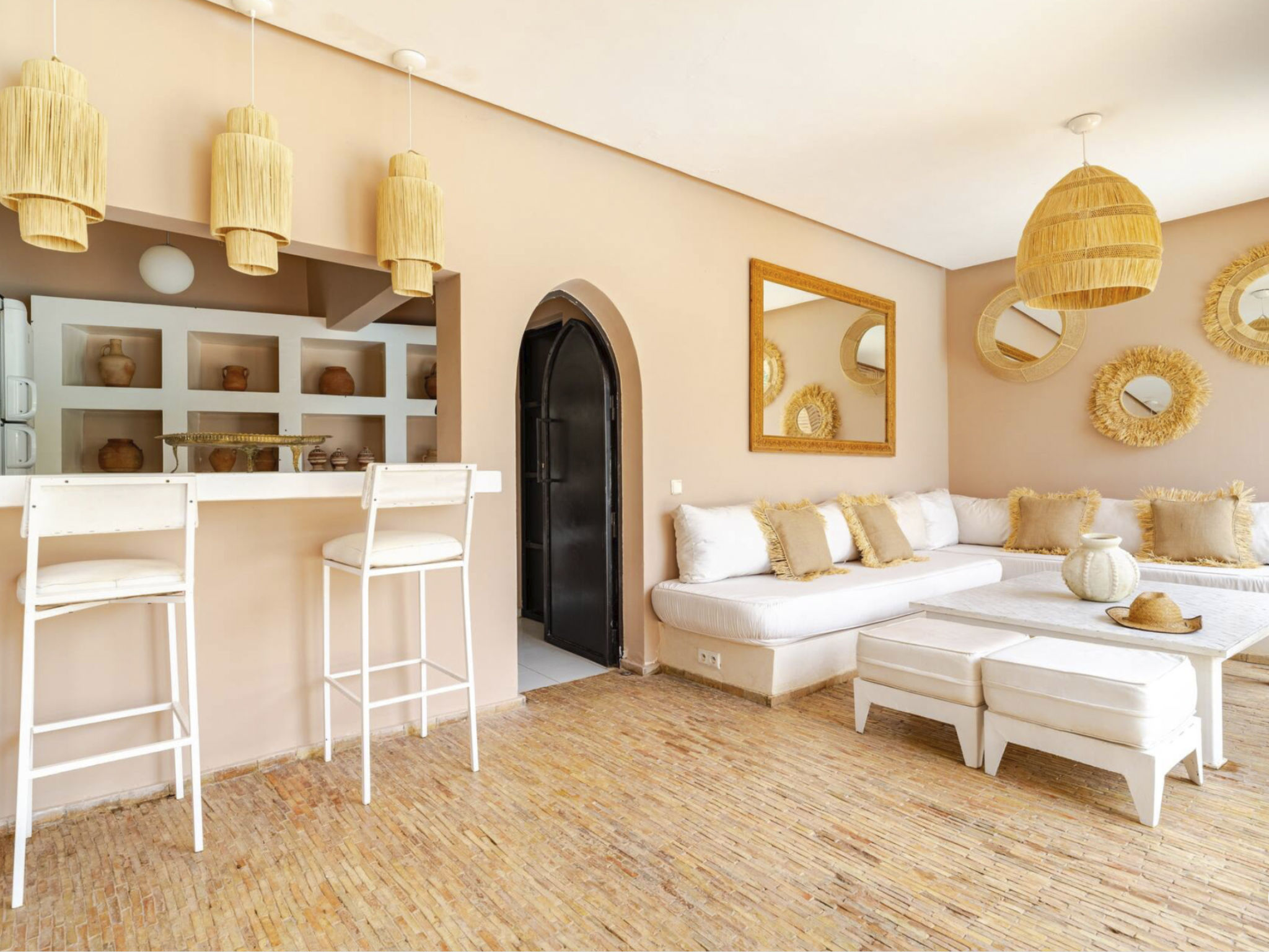 Photo of Grandiose Villa ,5 Schlafzimmer in der Nähe des Zentrums .