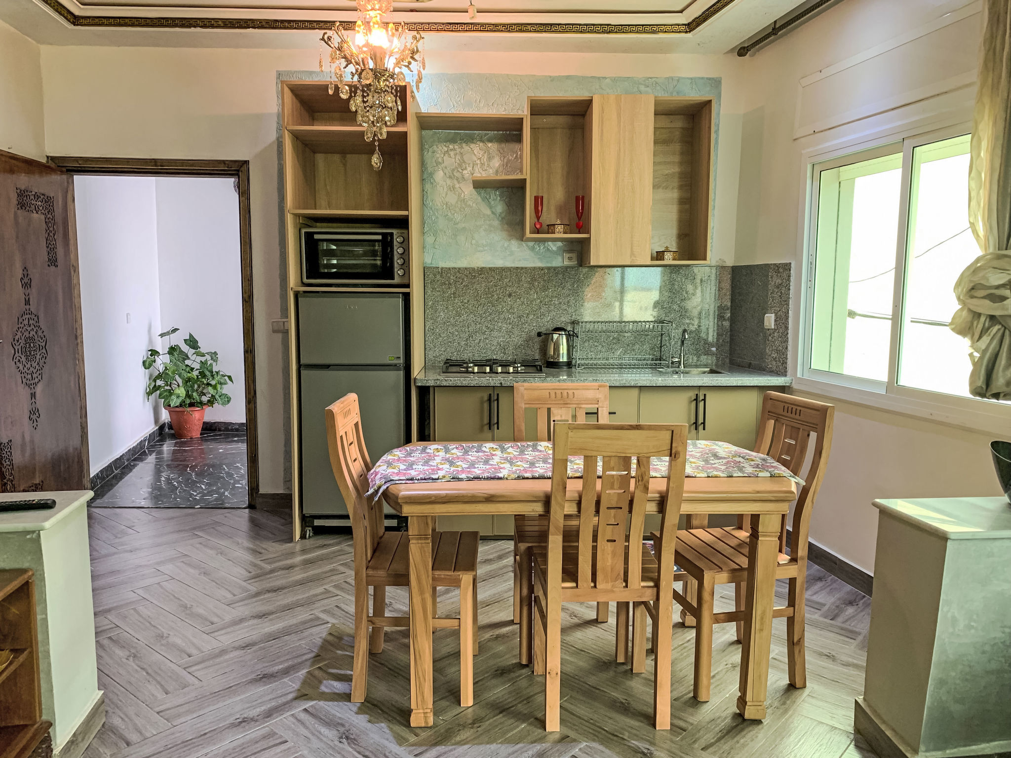 Appartement Jbila Maison – Cuisine et coin repas, photo 15 sur 16