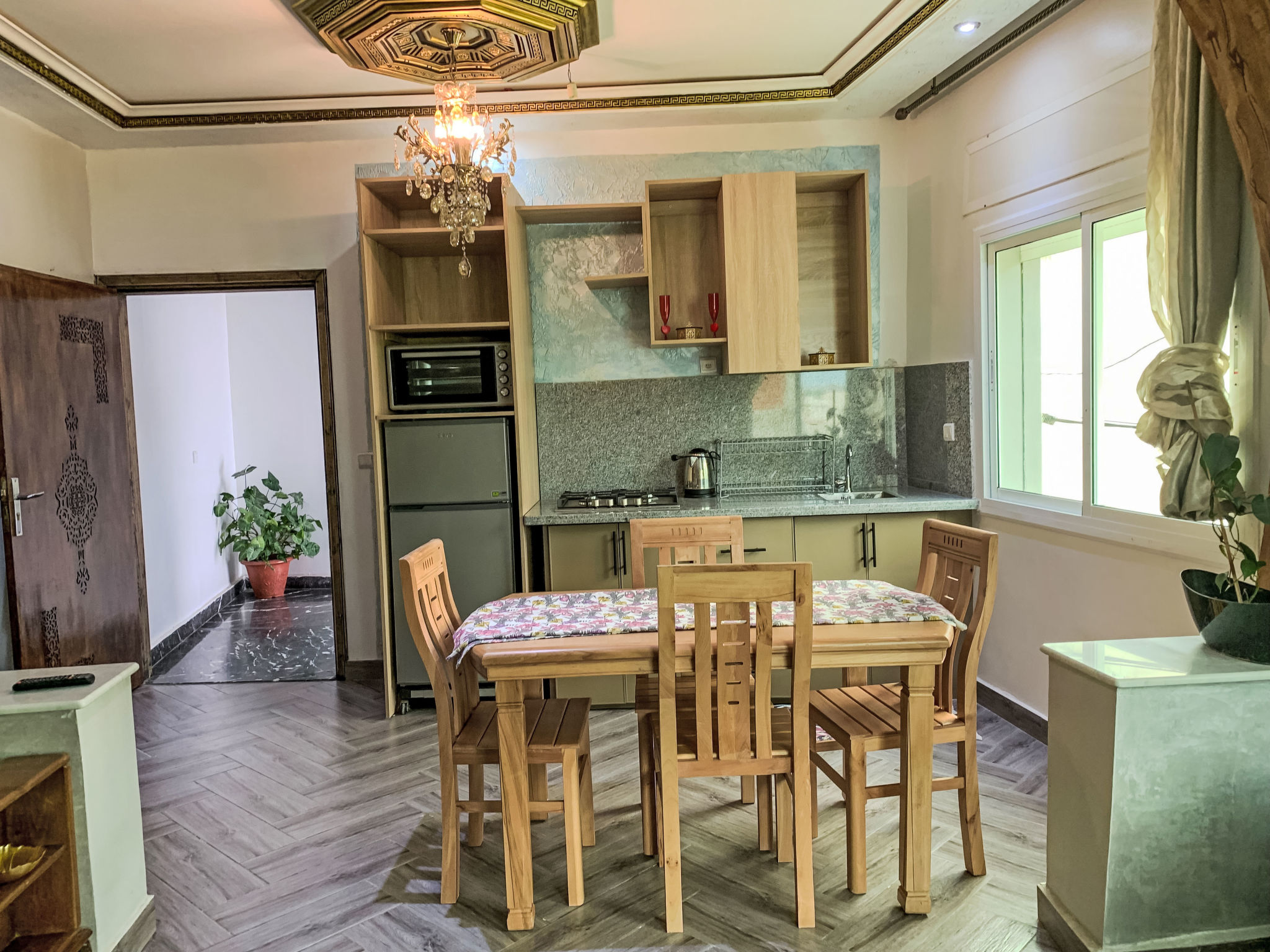 Appartement Jbila Maison – Cuisine et coin repas, photo 14 sur 16